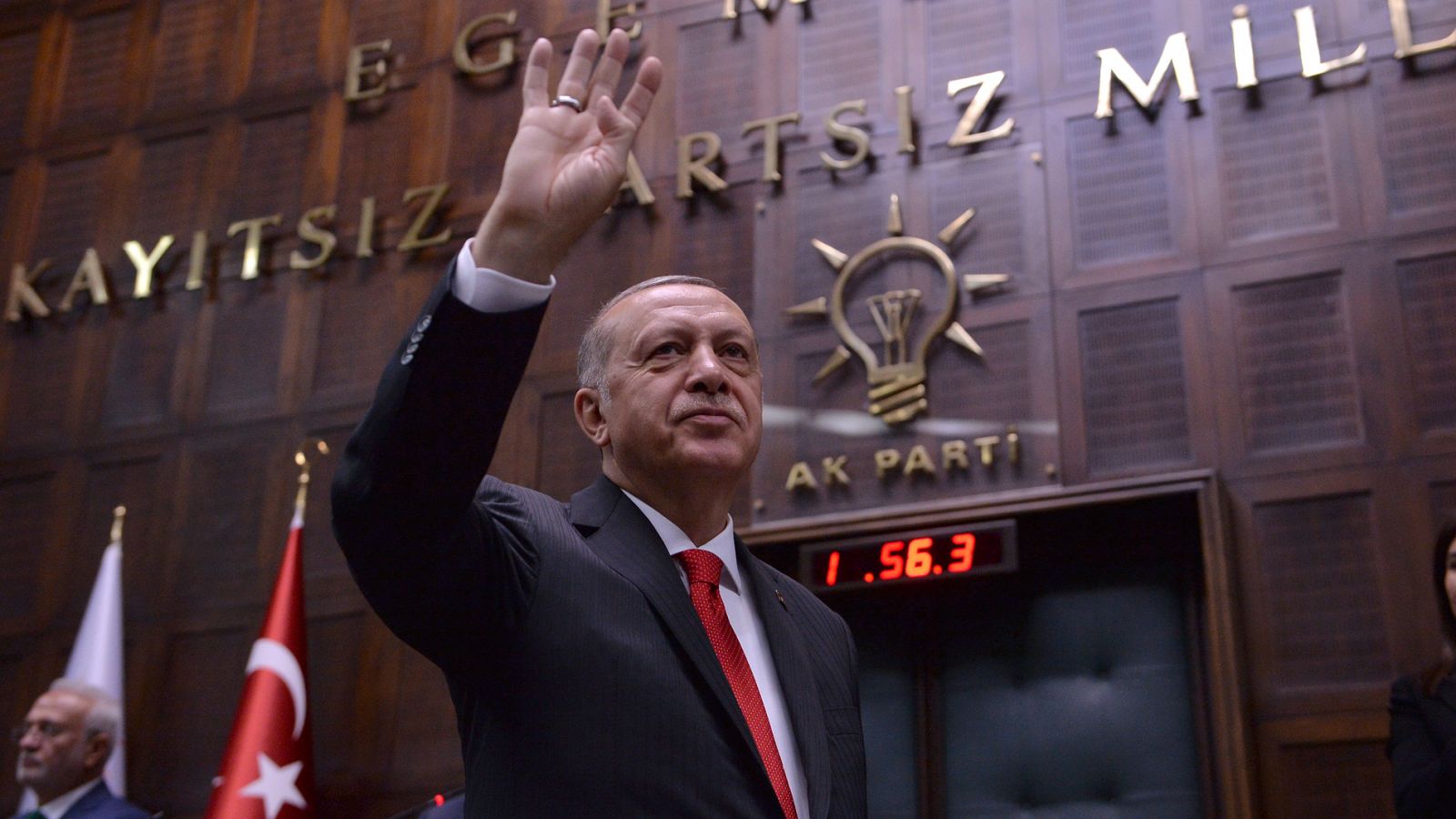 El presidente turco, Recep Tayyip Erdogan, en un asamblea de su partido, el sábado 7 de julio.
