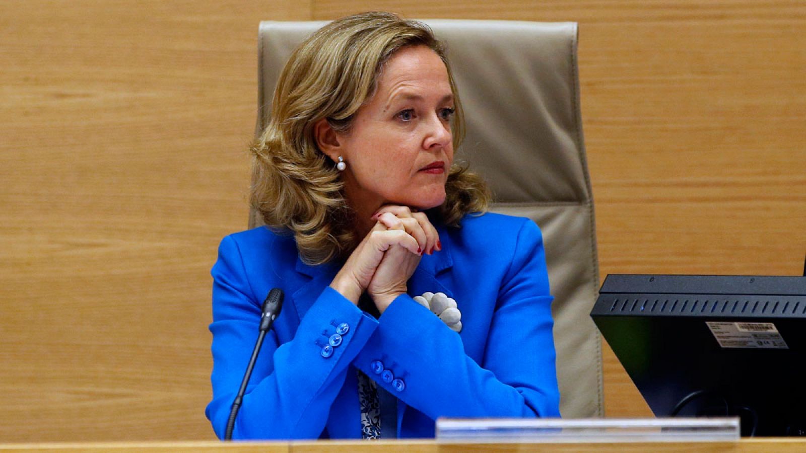 La ministra de Economía y Empresa, Nadia Calviño, ha asegurado que la senda de reducción del déficit del antiguo Gobierno "no era realista"