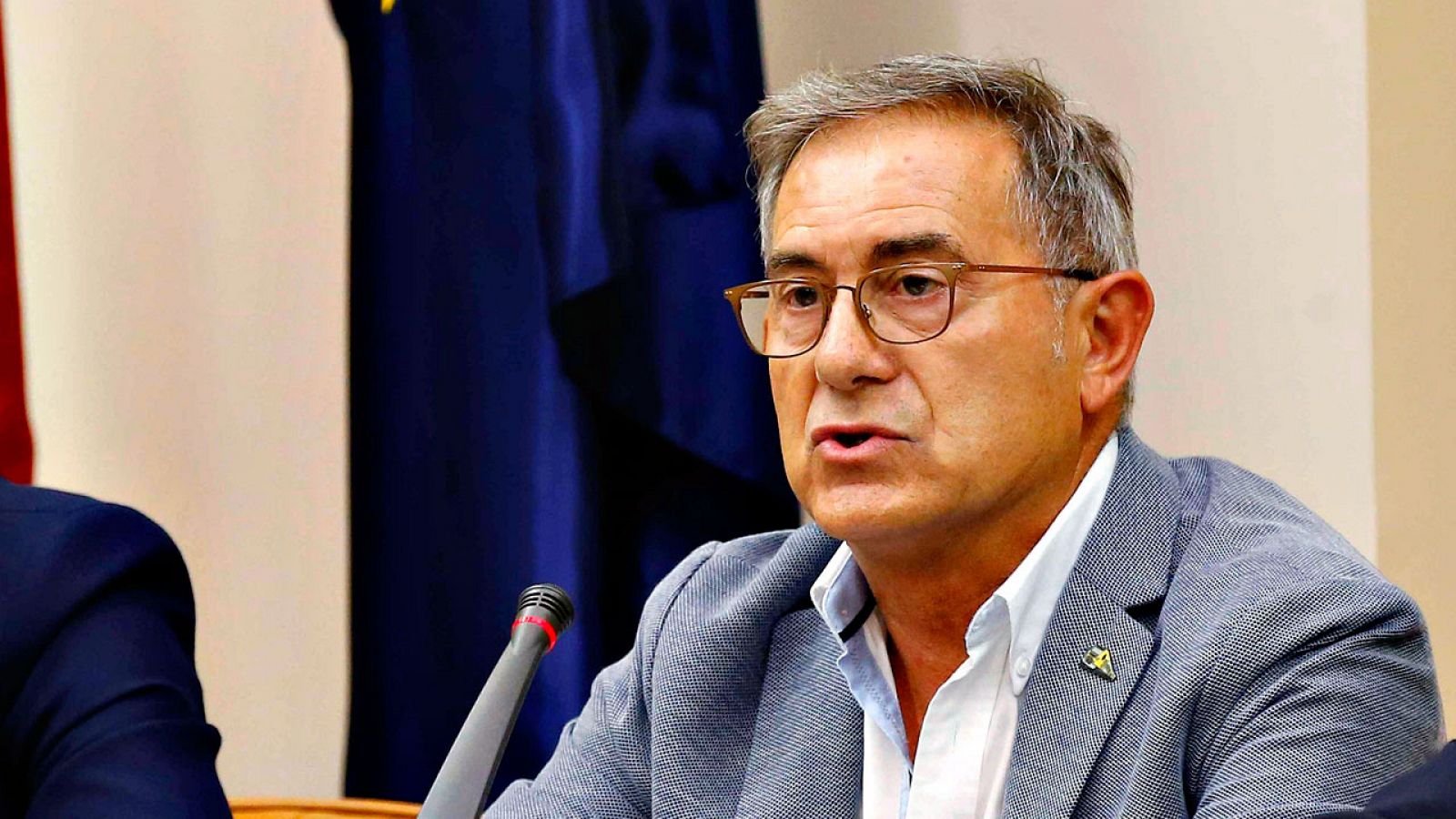 El jefe de Maquinistas de Renfe Operadora José Ramón Iglesias, durante su comparecencia en la comisión del Congreso que investiga el accidente ferroviario del Alvia