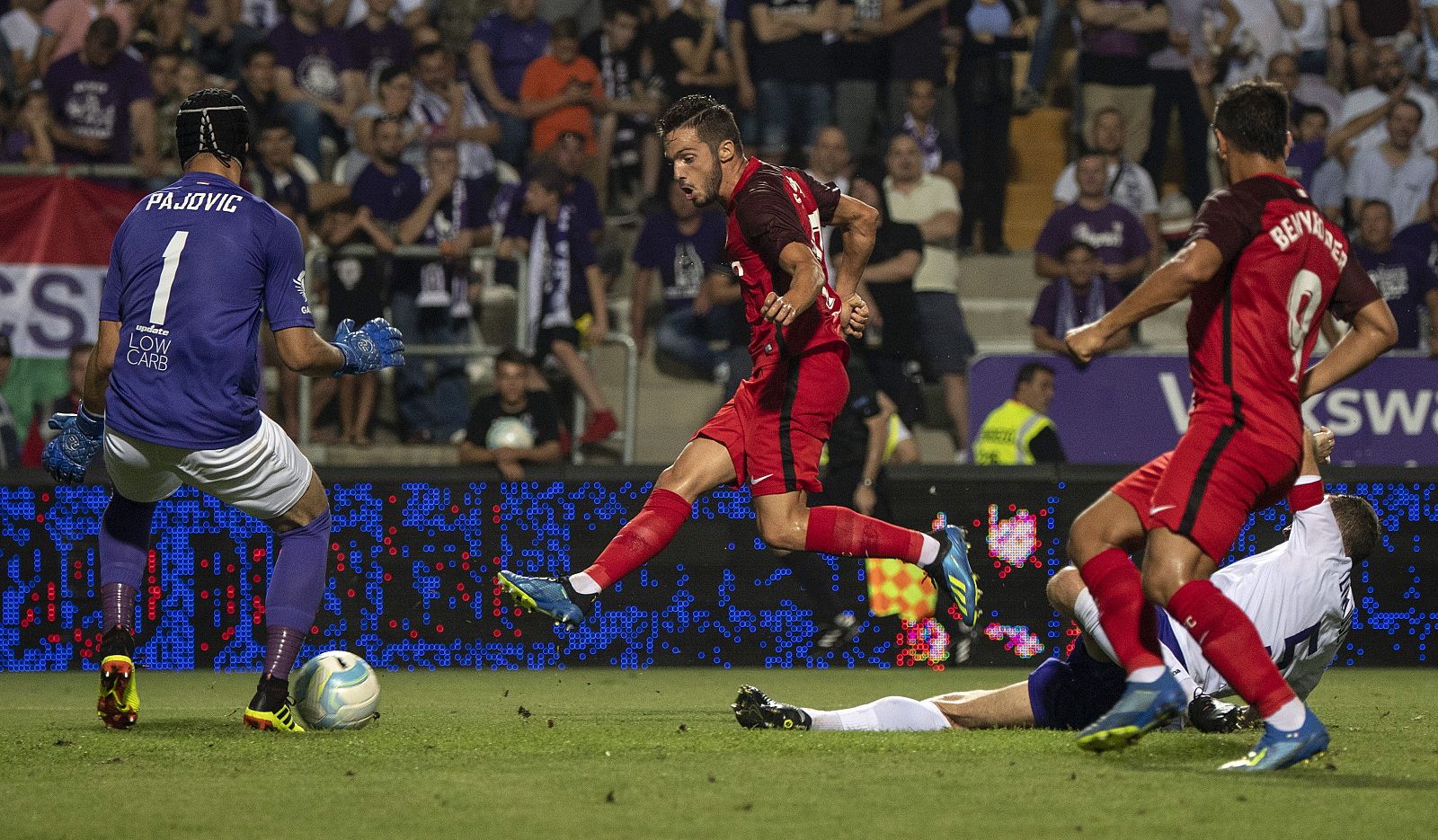 Újpest vs Sevilla