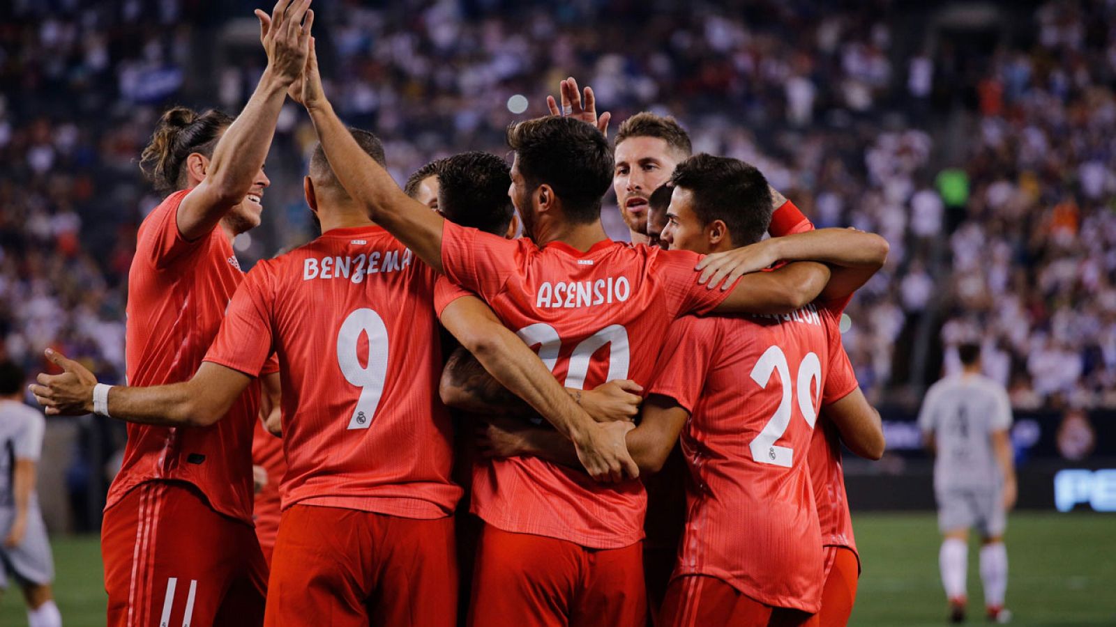 Bale y Asensio guían al Real Madrid ante la Roma