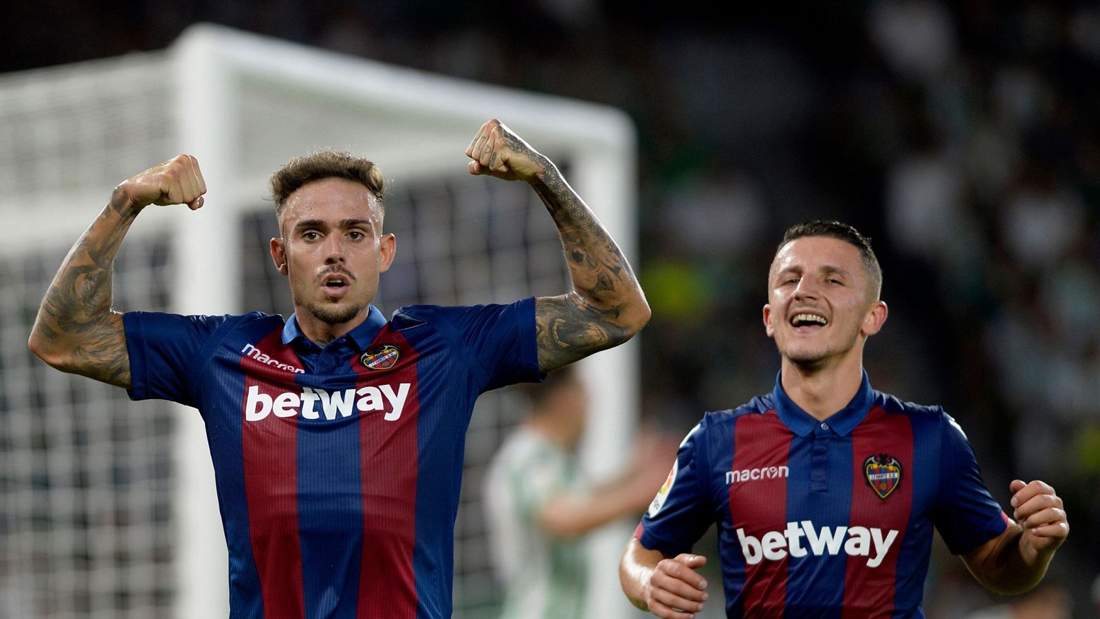 El Levante vence al Betis en el estreno liguero del Villamarín