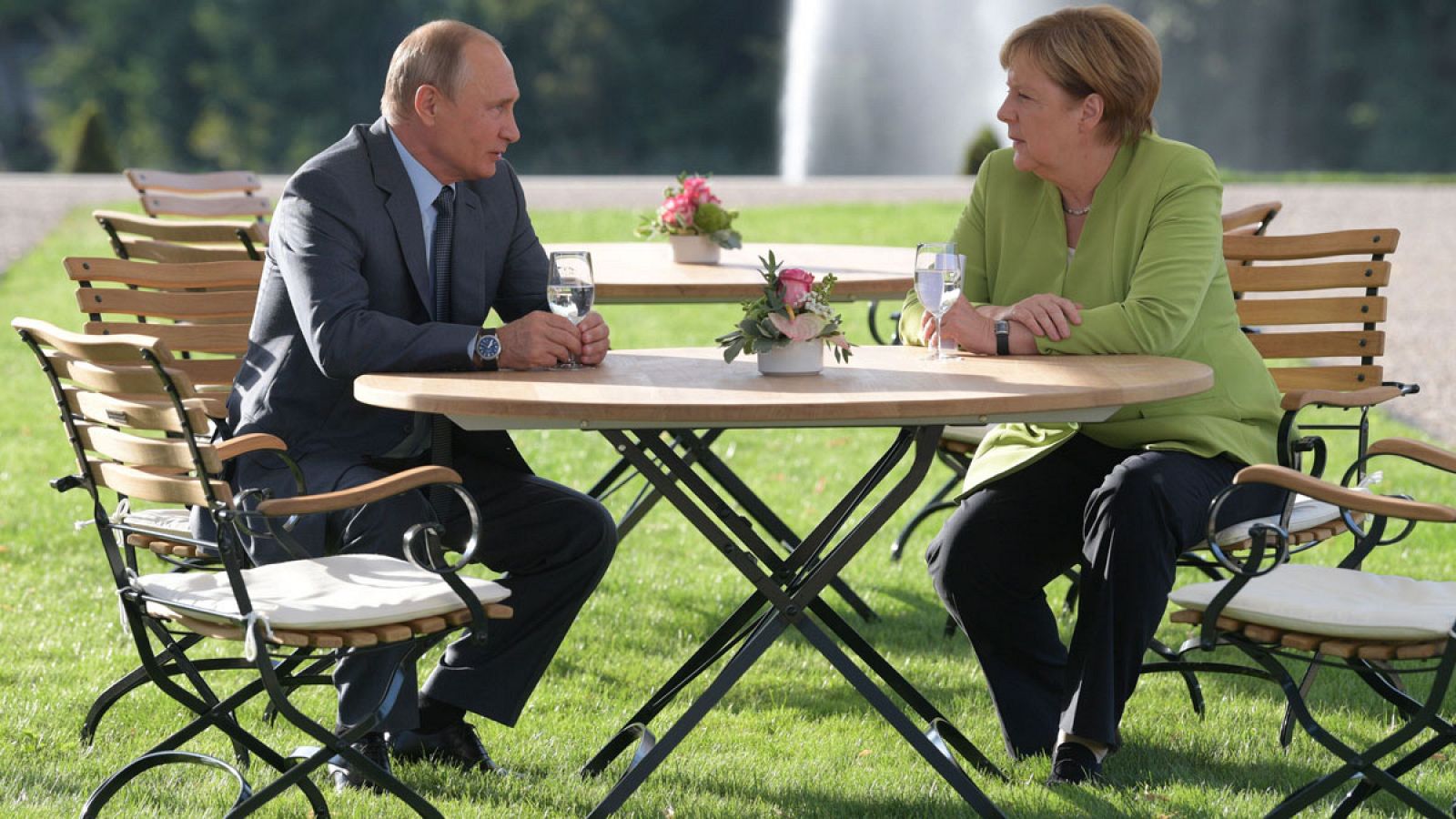 La canciller alemana, Angela Merkel, y el presidente ruso, Vladímir Putin, durante su encuentro el sábado 18 de agosto de 2018 en Berlín.