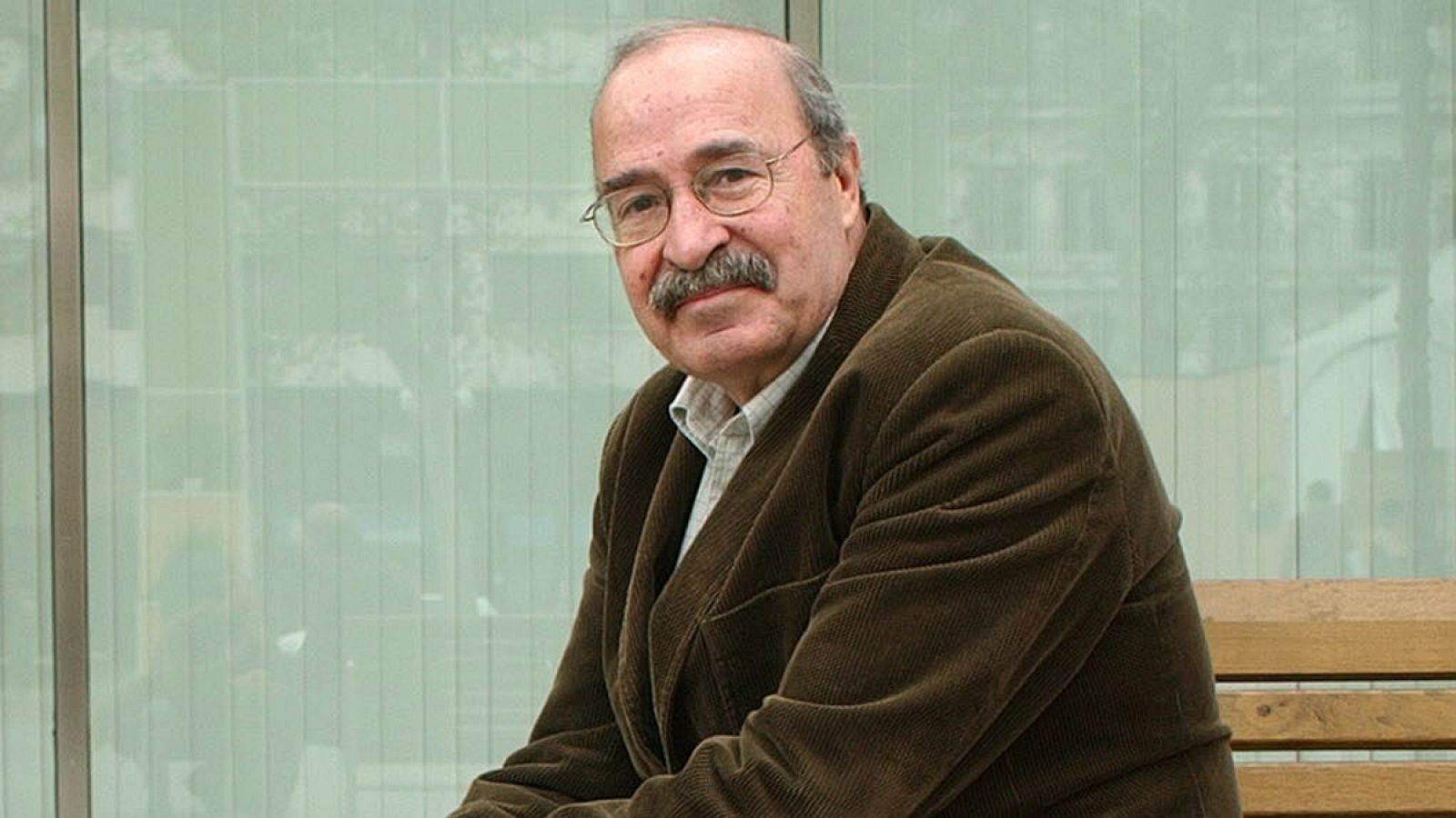 El escritor leonés Jesús Torbado, en una imagen de 2004.