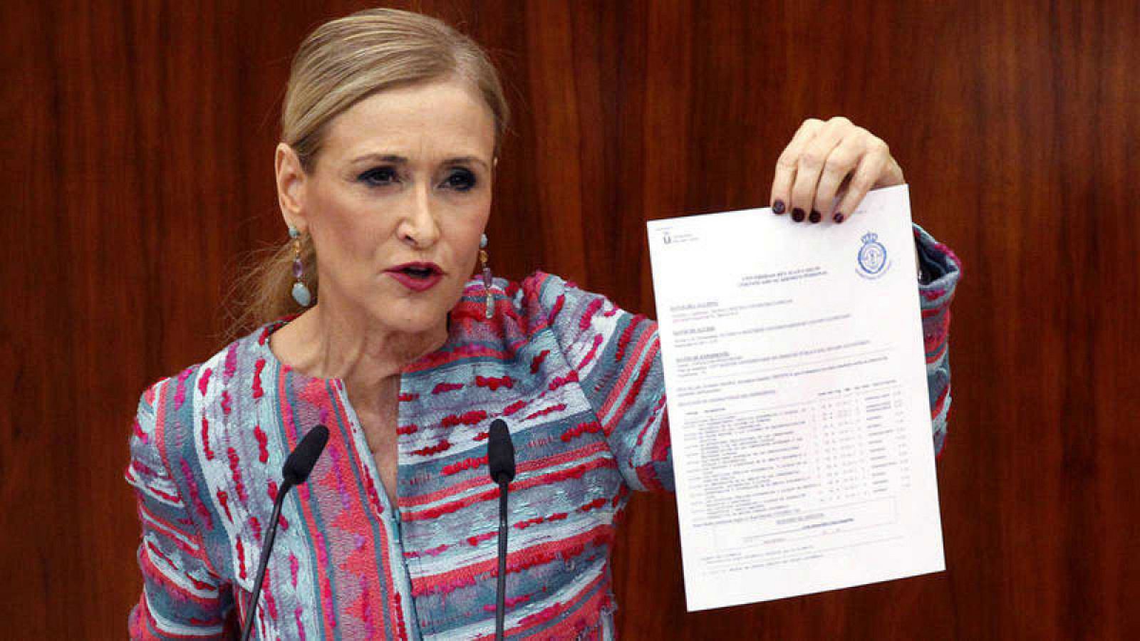 La expresidenta madrileña, Cristina Cifuentes, durante su comparecencia del pasado 4 de abril para dar explicaciones sobre las supuestas irregularidades de su máster.