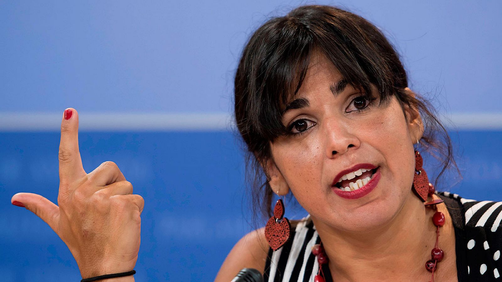 Teresa Rodríguez será la candidata de la confluencia IU-Podemos a las andaluzas