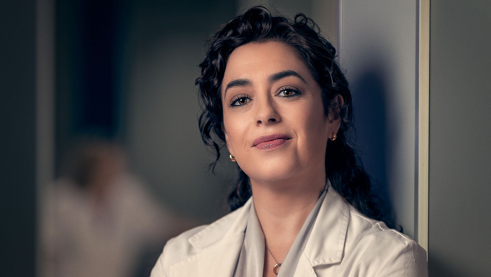 María Isasi es la Dra. Vega
