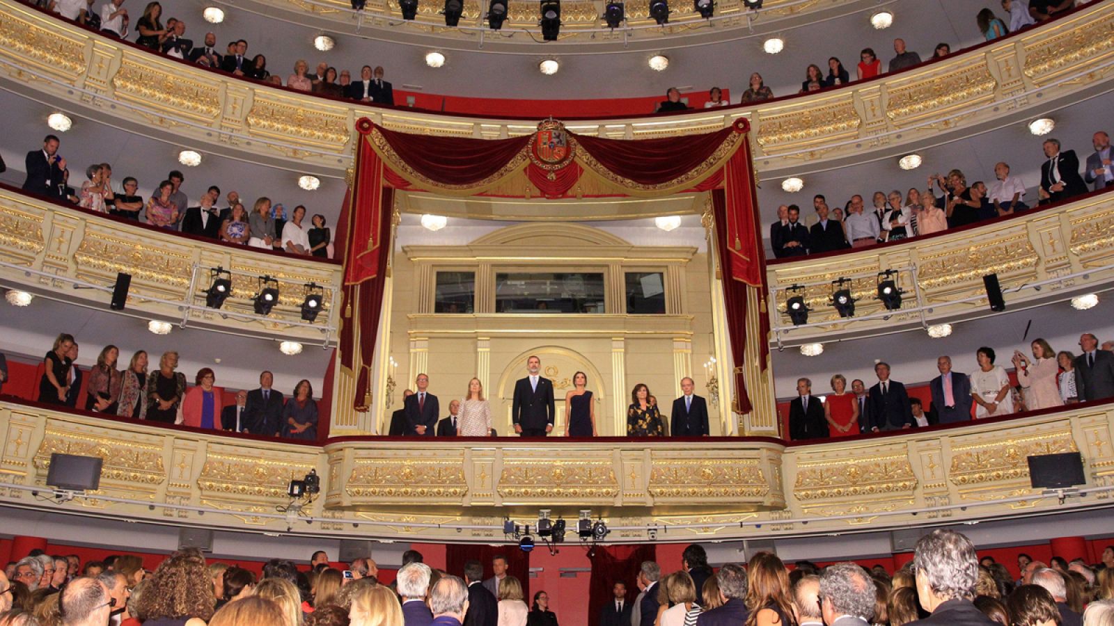 Vista del palco real en el estreno de 'Fausto'