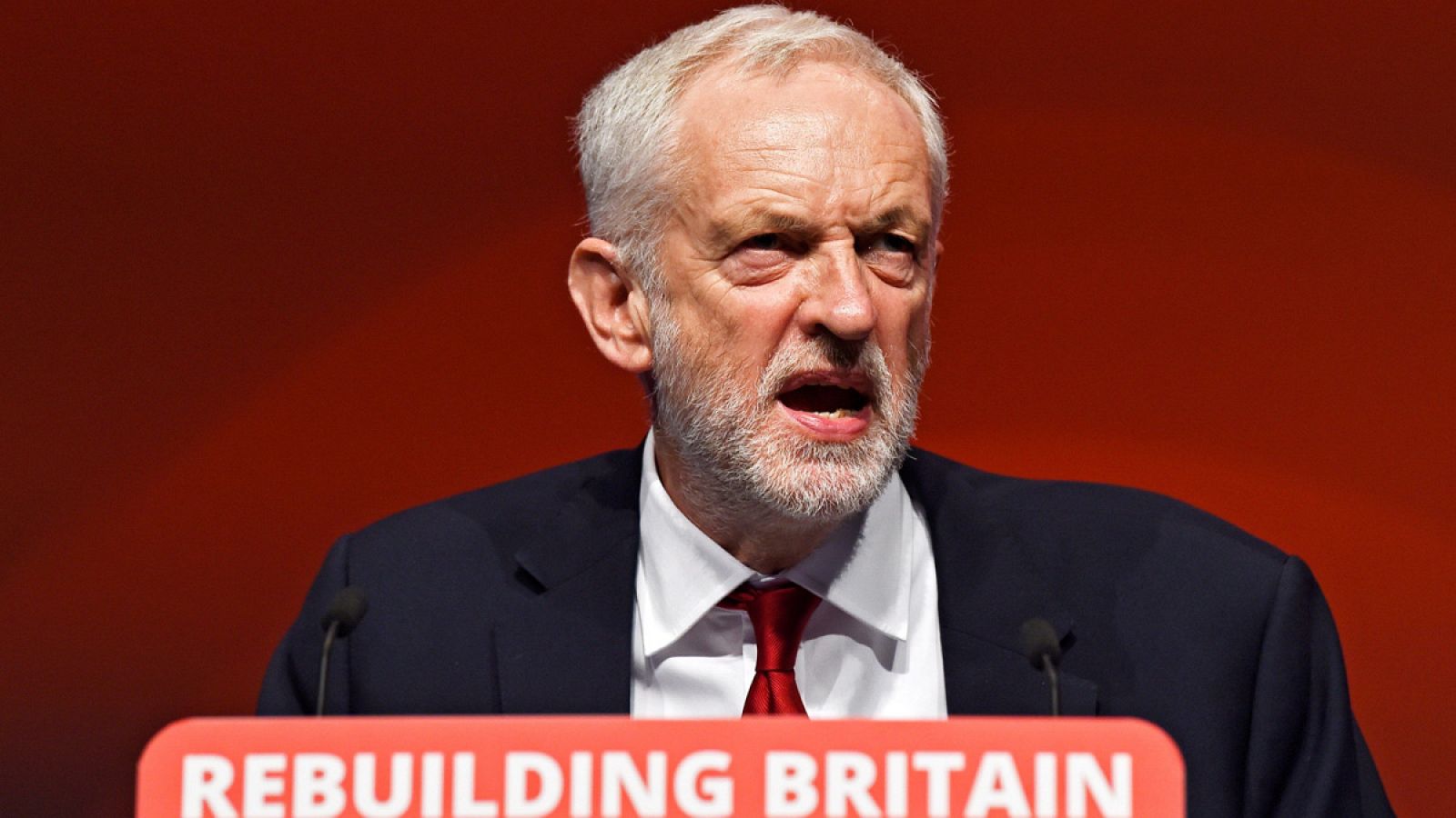 El líder del Partido Laborista, Jeremy Corbyn, interviene en la Conferencia Anual del Partido Laborista en Liverpool