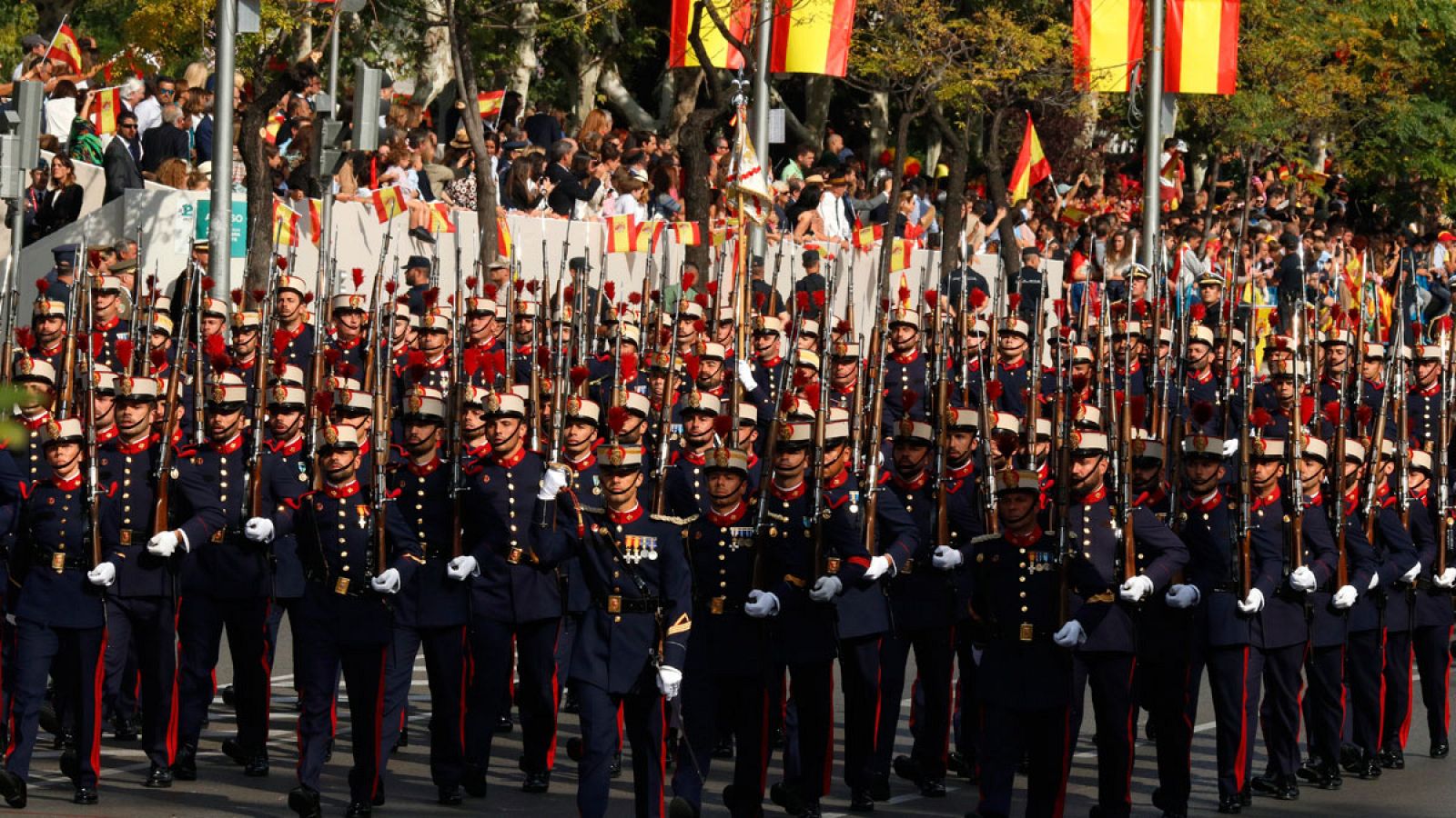 La Guardia Real durante el desfile del Día de la Fiesta Nacional del 12 de octubre de 2017.