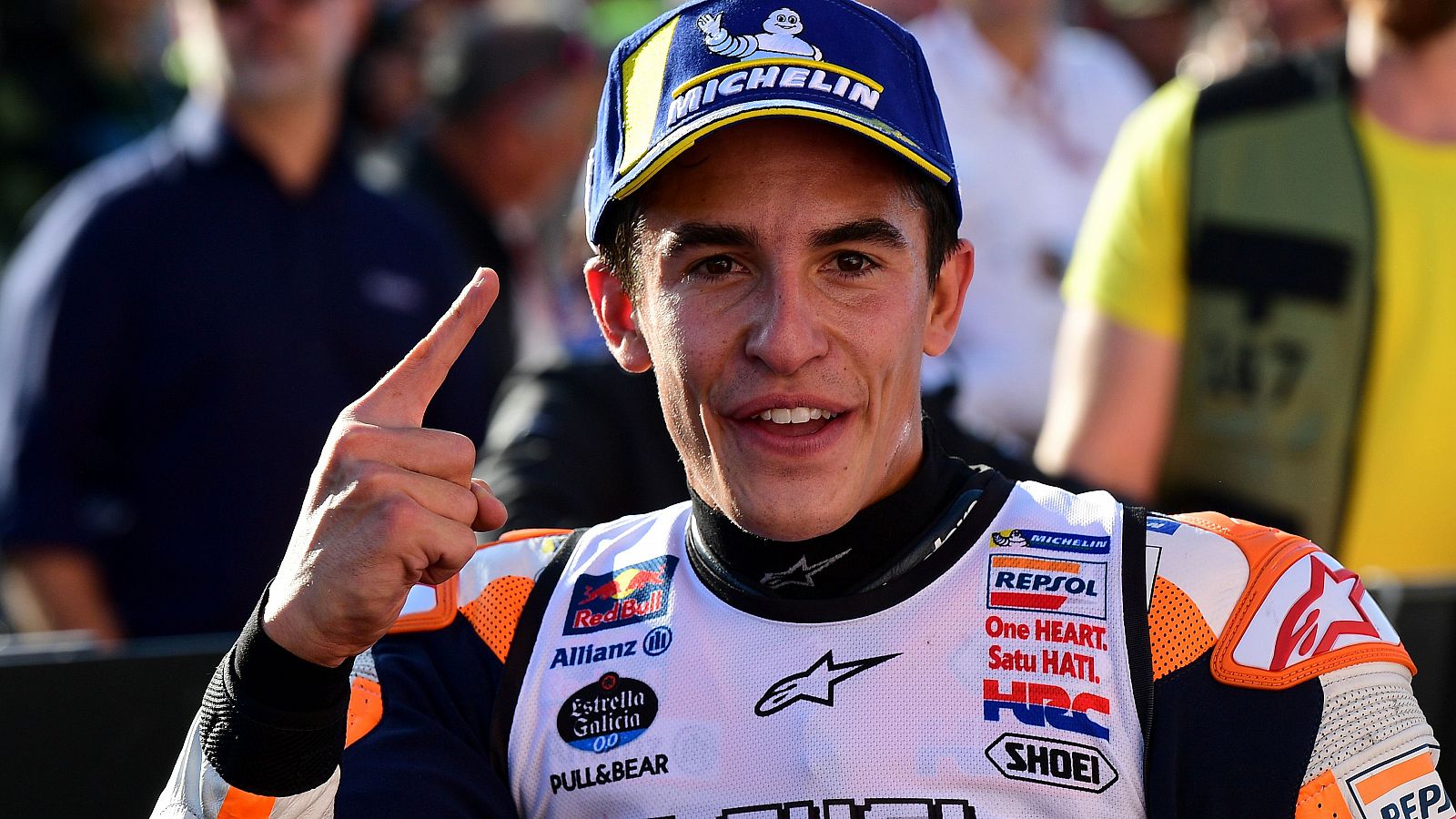 Marc Márquez, tras conquistar su séptimo título mundial, el quinto en MotoGP.