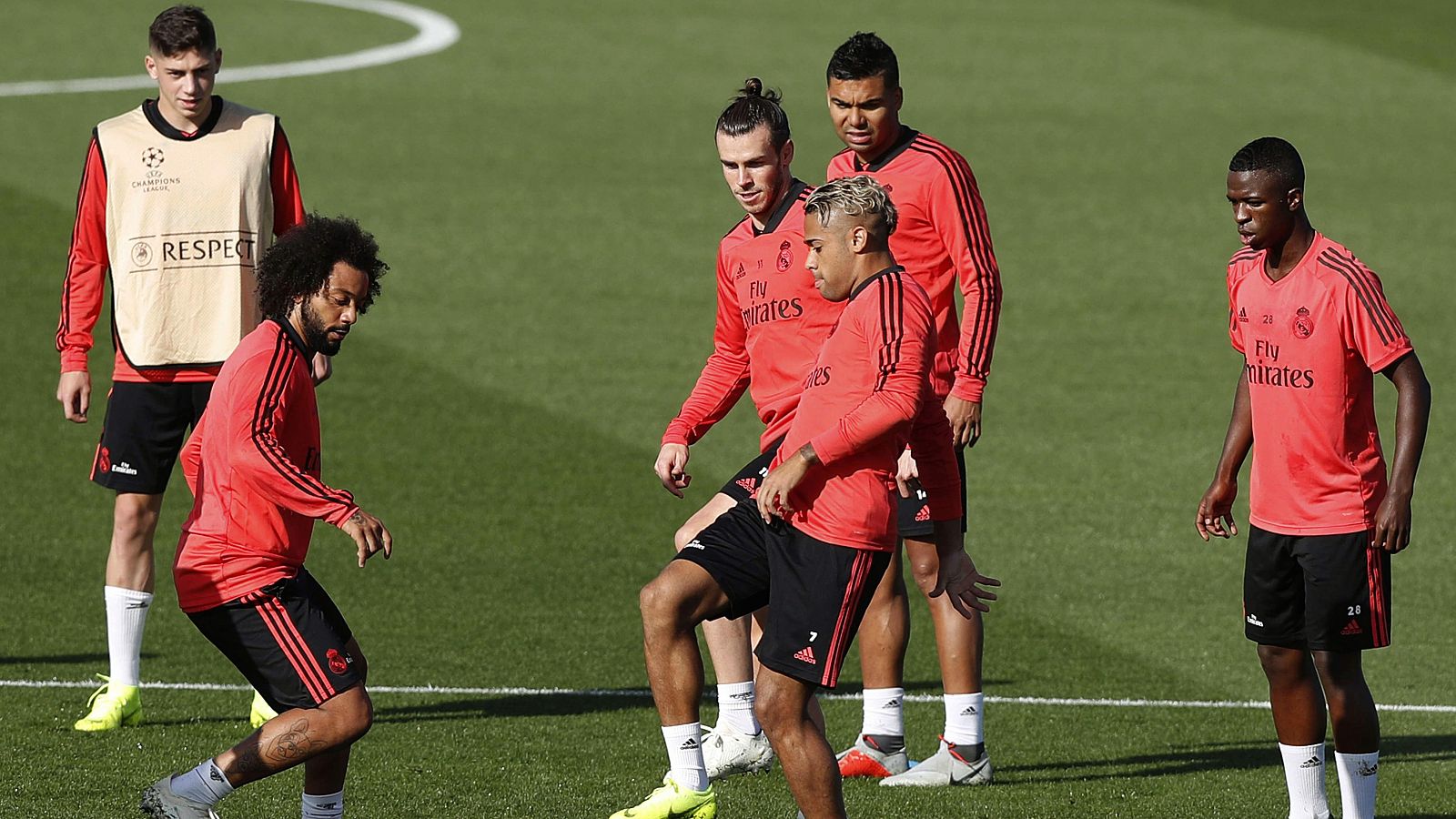 Entrenamiento del Real Madrid previo al partido ante el Viktoria Plzen.