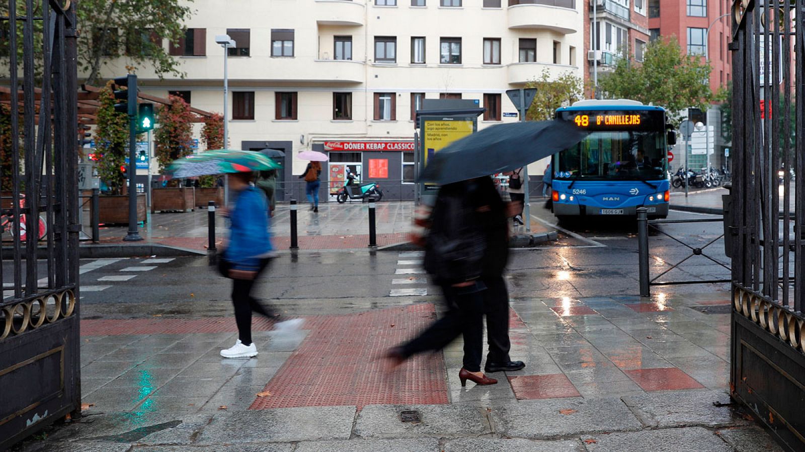 Gran descenso de temperaturas y lluvias generalizadas este fin de semana