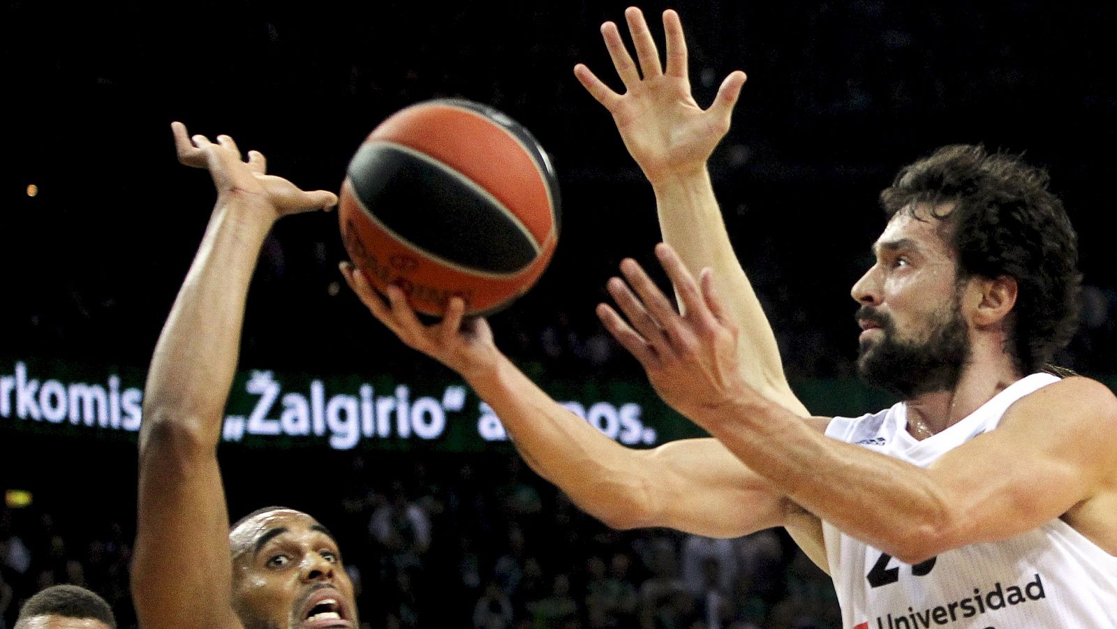 El Real Madrid vence al Zalgiris Kaunas