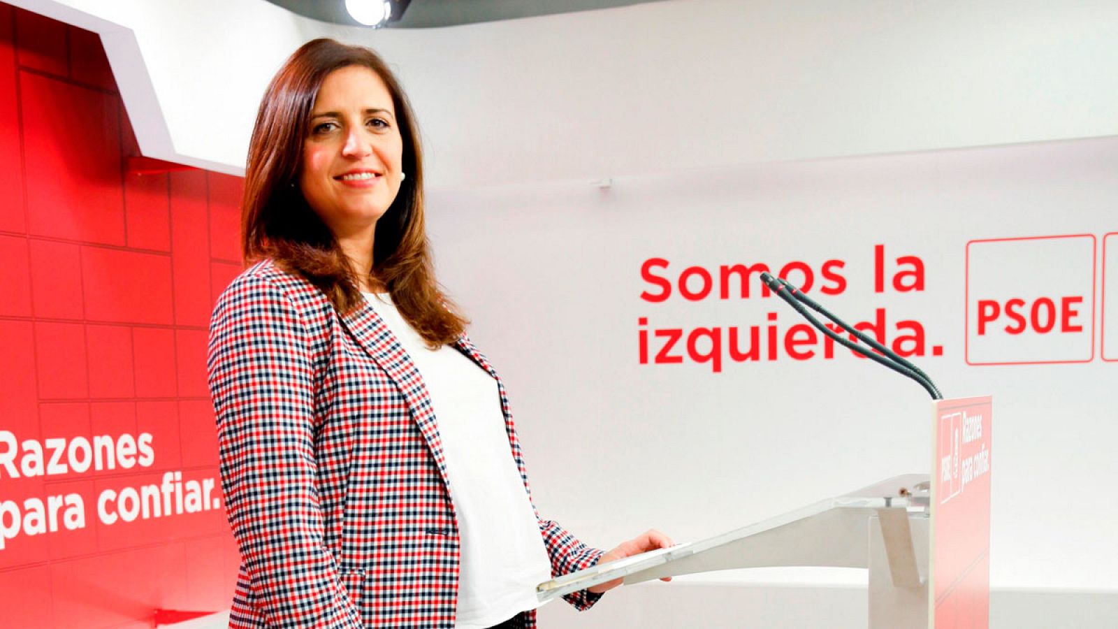 Esther Peña, portavoz del Comité Electoral del PSOE, en la sede de Ferraz