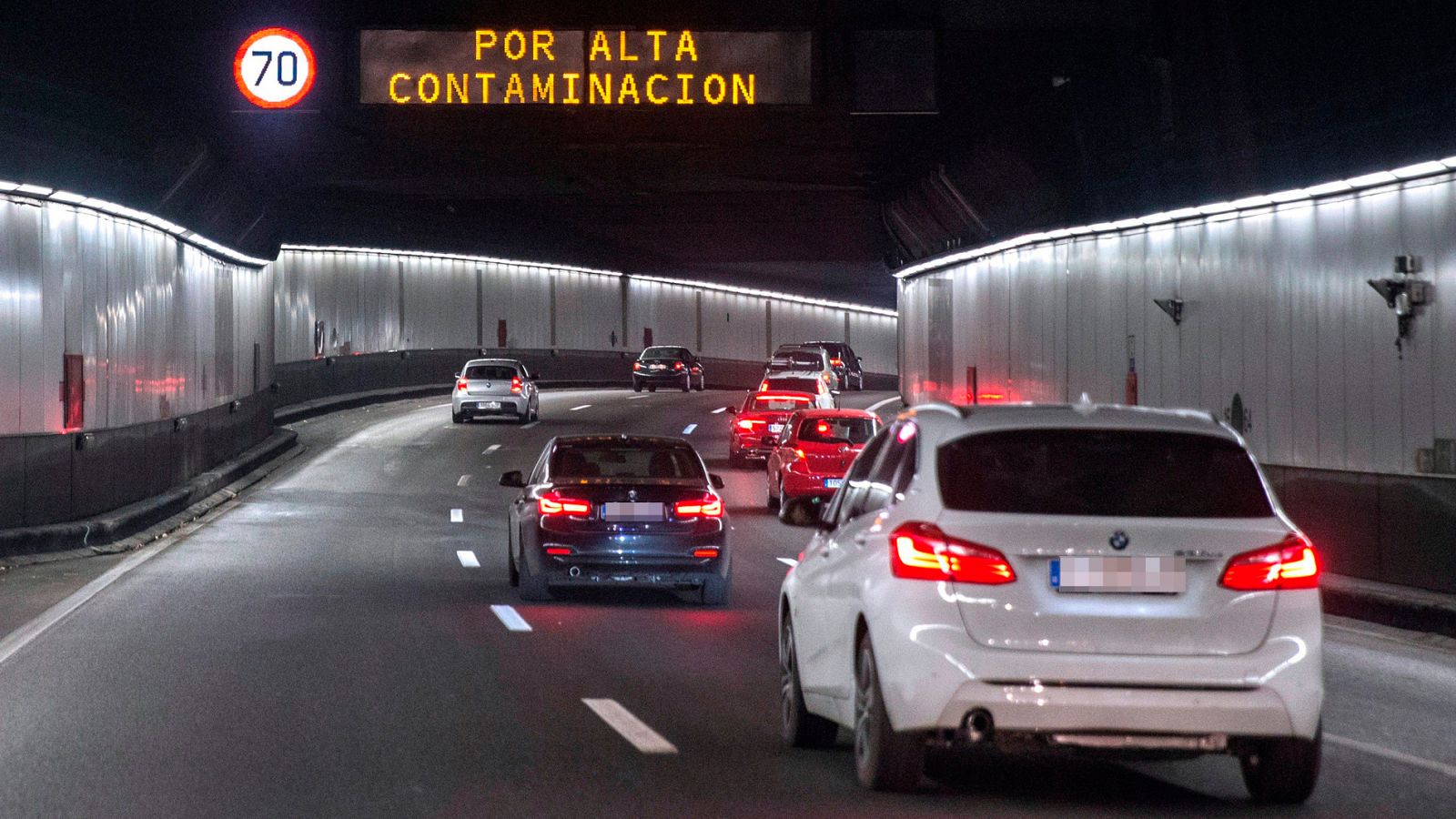 Protocolo de contaminación en Madrid: Los nuevos escenarios de contaminación en Madrid restringirán la circulación a los vehículos sin distintivo ambiental de la DGT