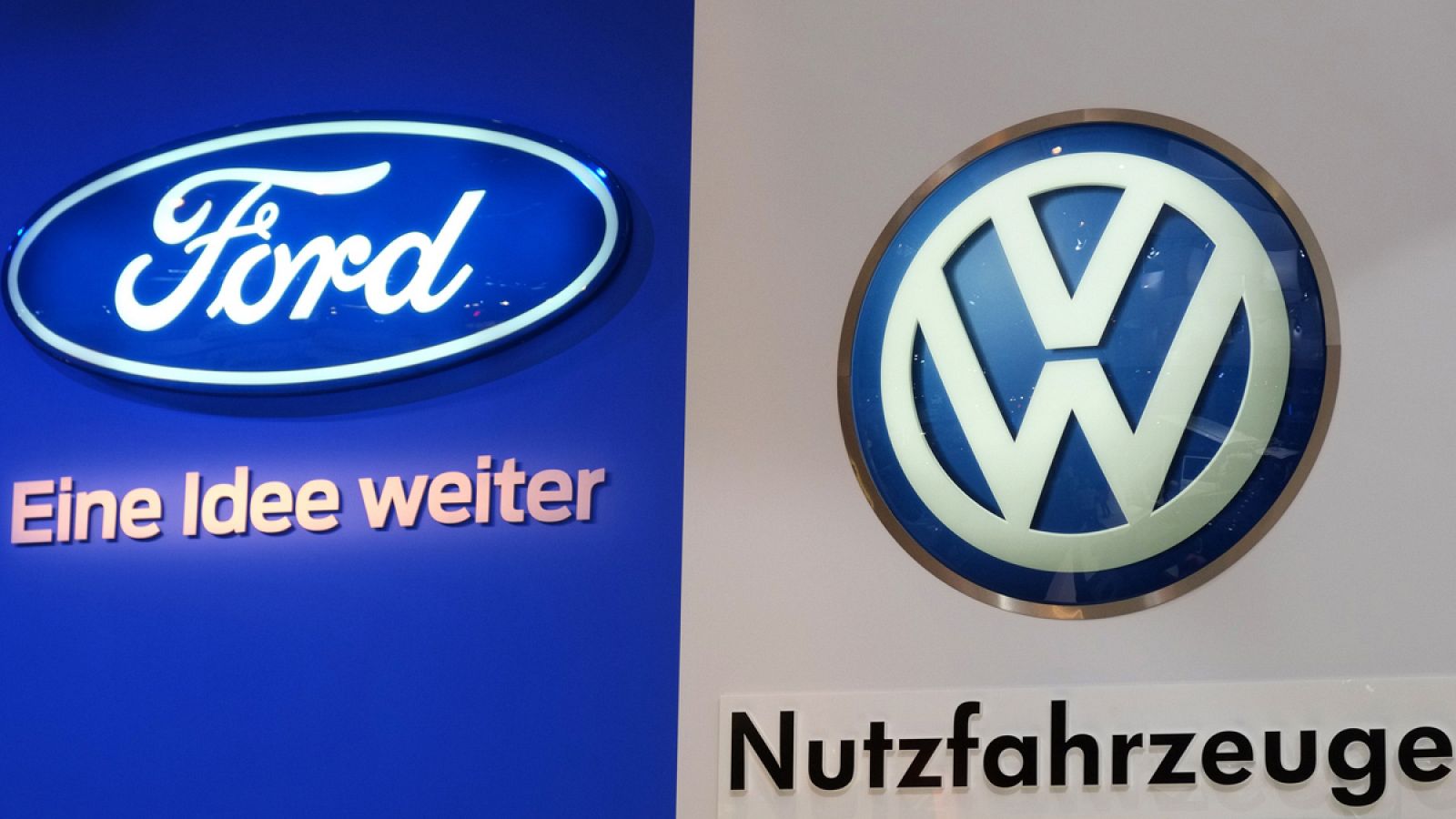 Logos de Ford y Volkswagen