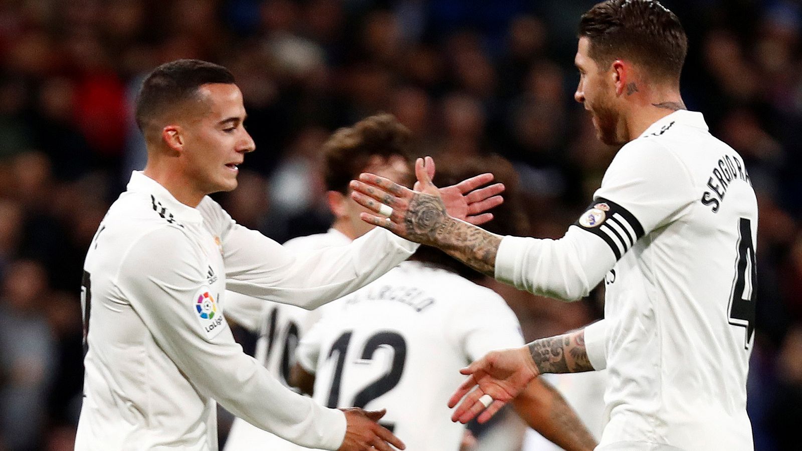 Lucas Vázquez y Sergio Ramos celebran el gol del primero para el Madrid.