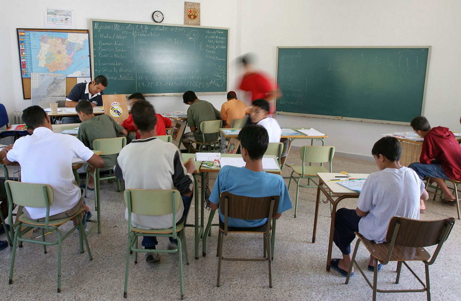 Imagen de archivo de menores inmigrantes en un Centro de Menores de Algeciras