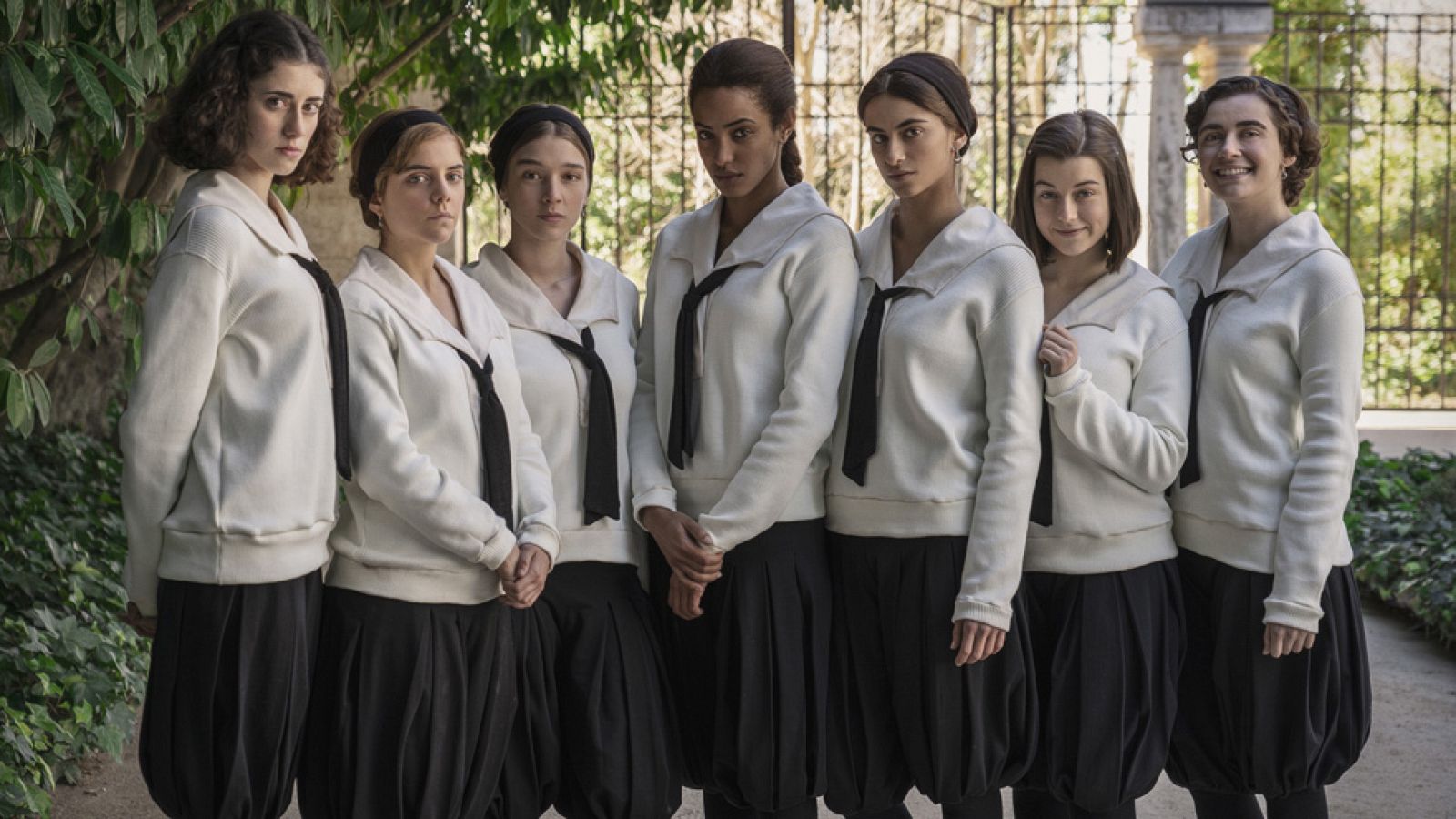 Abril Montilla, Lucía Díez, Carla Campra, Dariam Coco, Begoña Vargas, Paula de la Nieta y Elena Gallardo