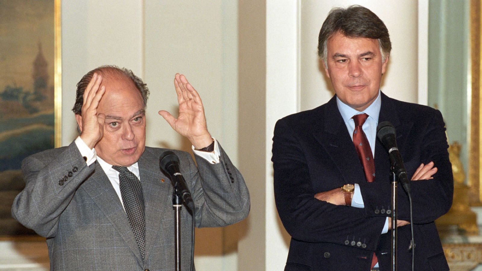 Felipe González y Jordi Pujol en 1994 cuando eran presidente del Gobierno y de la Generalitat, respectivamente, en una rueda de prensa