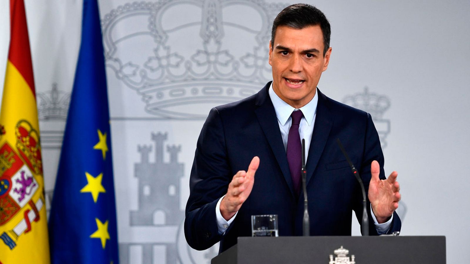 El presidente del Gobierno, Pedro Sánchez, durante la comparecencia de prensa en la que ha anunciado la convocatoria de elecciones generales