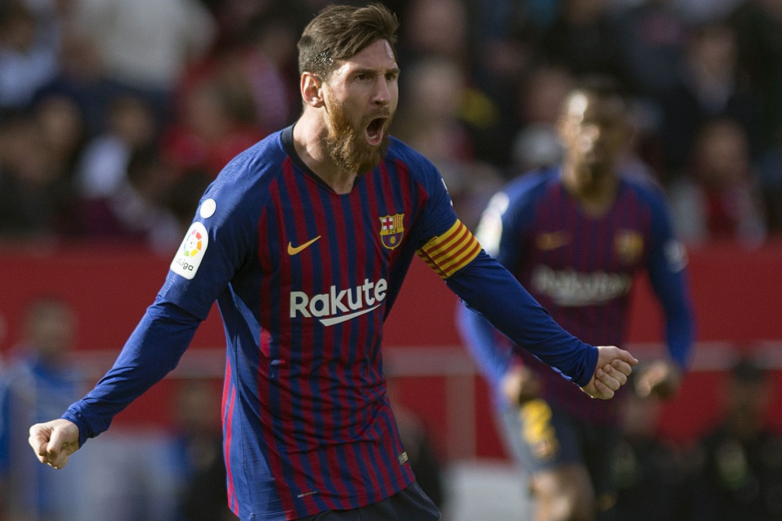 Leo Messi celebra el primer gol del Barça en el Sánchez Pizjuán.