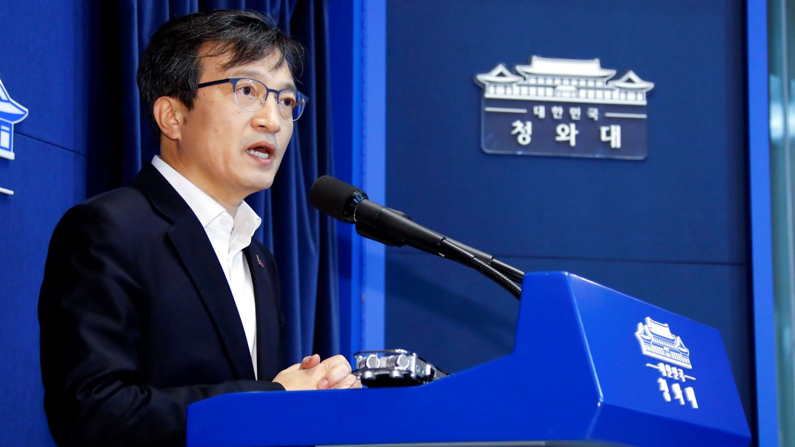 El portavoz surcoreano de la Presidencia, Kim Eui-kyeom, informa en Seúl  sobre la segunda cumbre entre el presidente de EE.UU., Donald Trump, y el líder norcoreano, Kim Jong-un.