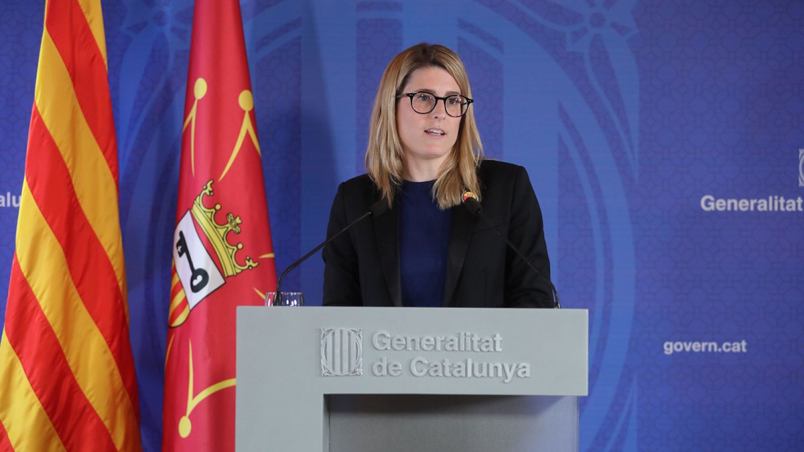 La consellera de Presidencia y portavoz, Elsa Artadi, durante la rueda de prensa posterior a la reunión que el gobierno catalán. Efe/Rubén Moreno