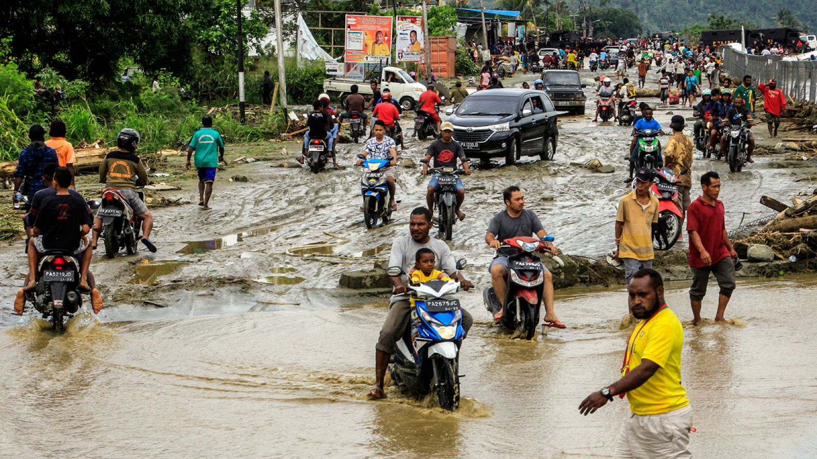 Al menos 50 personas han muerto y 21 han resultado heridas por las inundaciones repentinas en Sentani