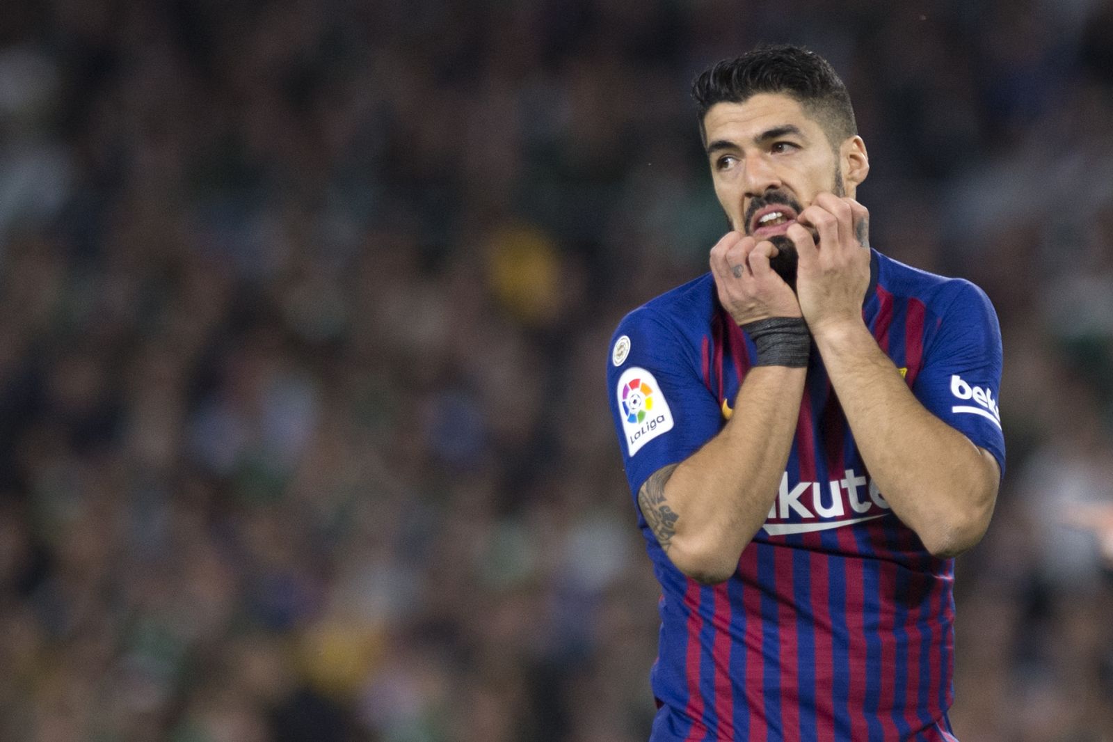 Luis Suárez sufre un esguince de tobillo