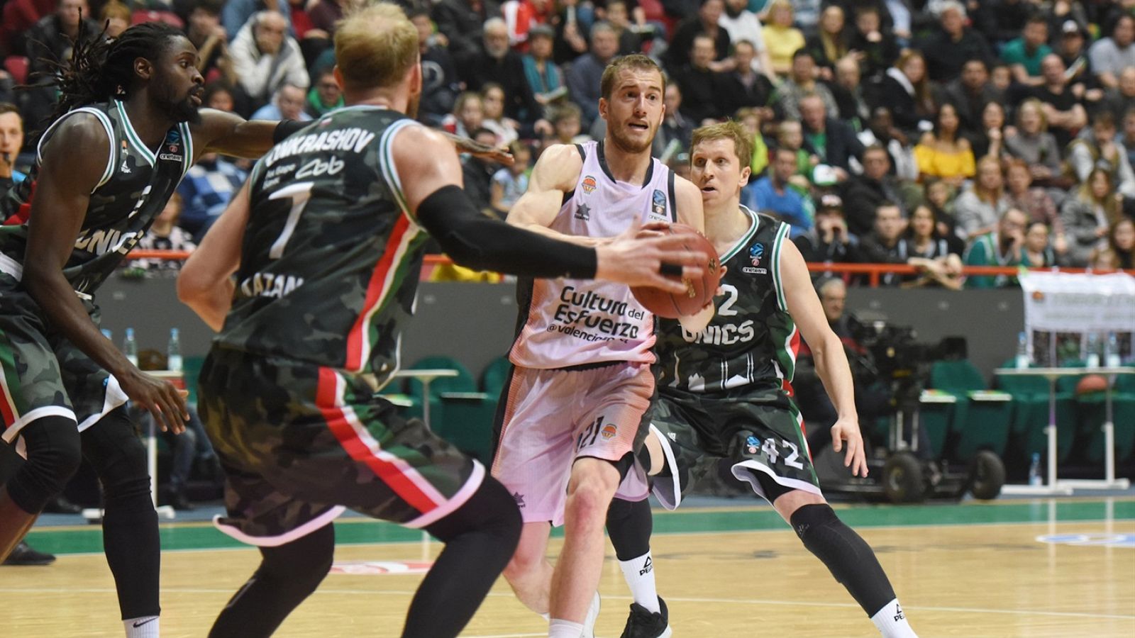 Valencia Basket gana en Kazán y jugará la final de la Eurocup