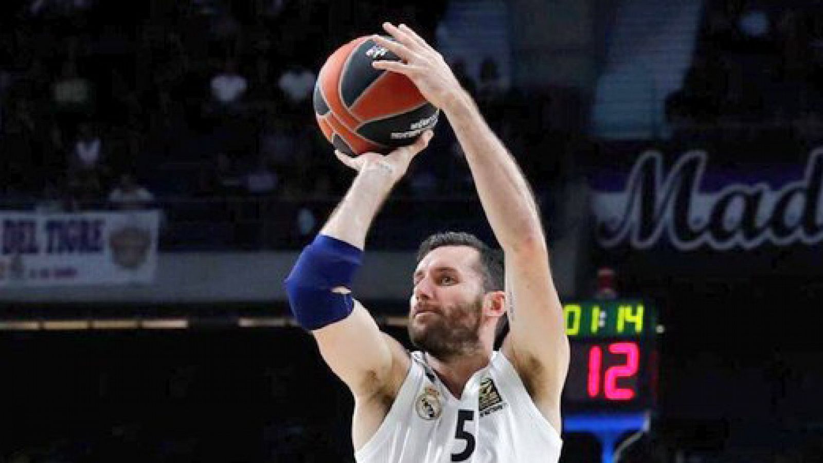 El Real Madrid renace en Atenas con un triple imposible de Rudy