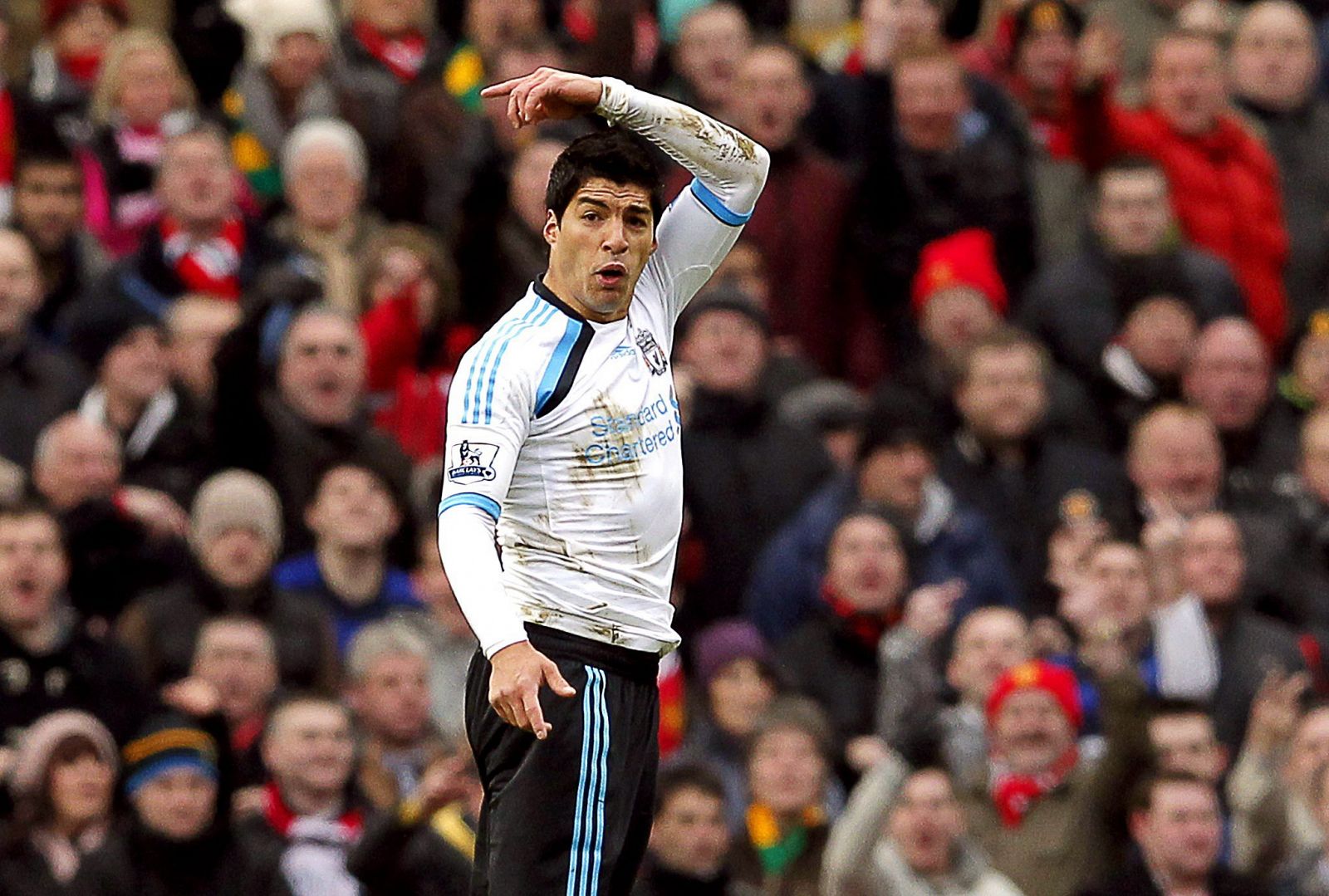 Suárez, en un partido con el Liverpool en Old Trafford