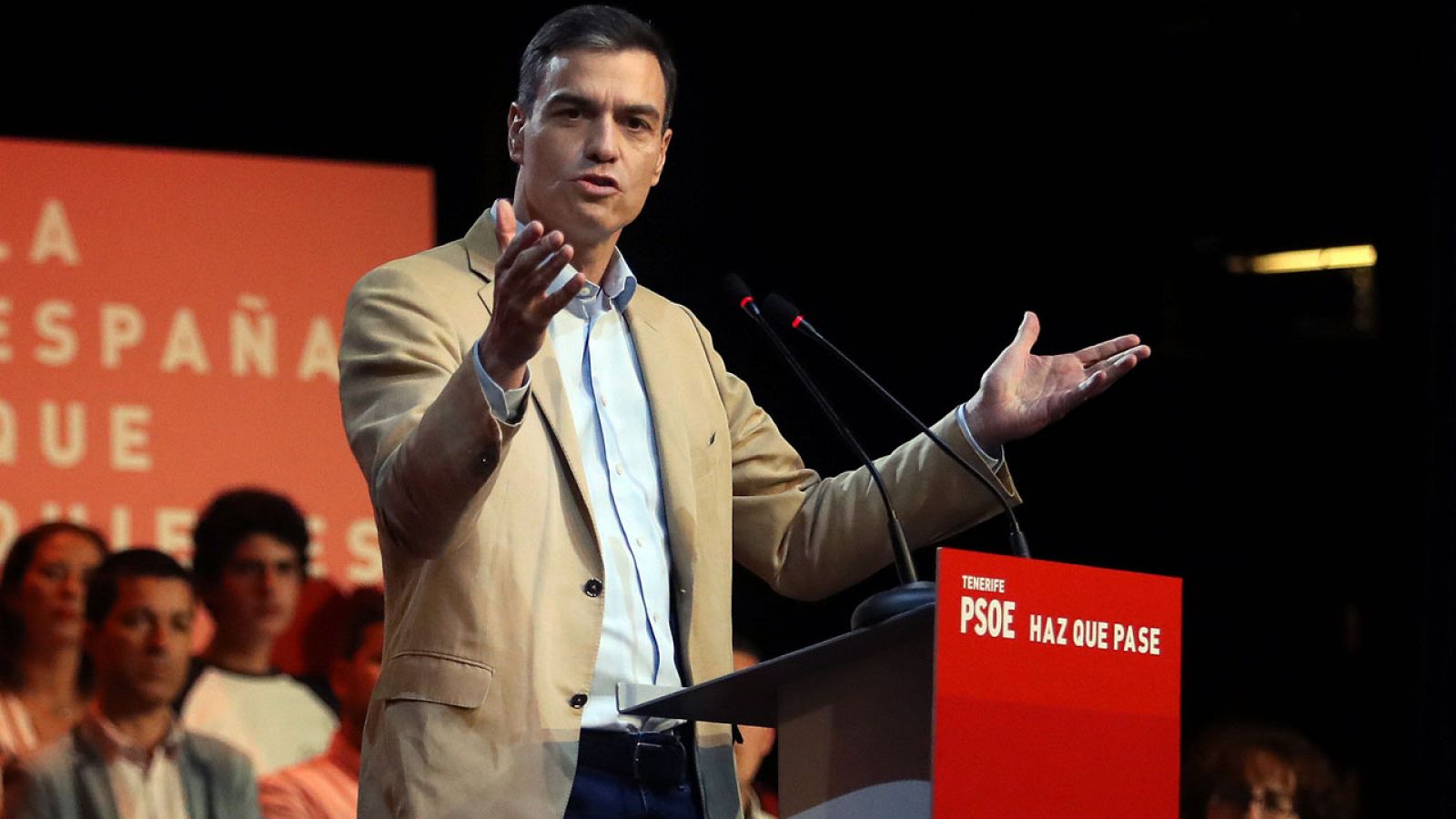 El presidente del Gobierno, Pedro Sánchez durante un mitin en Tenerife