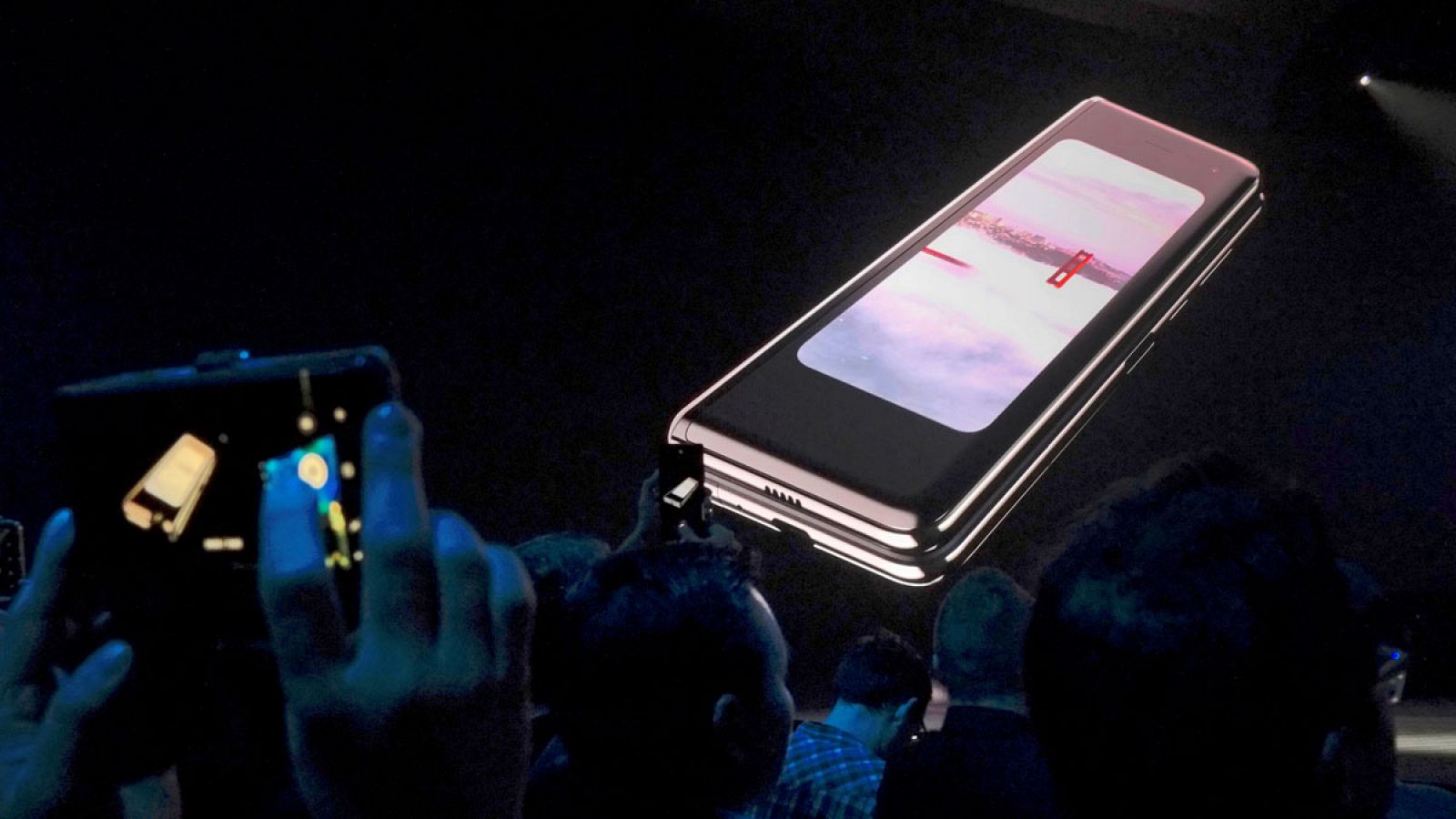 El teléfono Samsung Galaxy Fold ha presentado fallos en la pantalla principal de los dispositivos