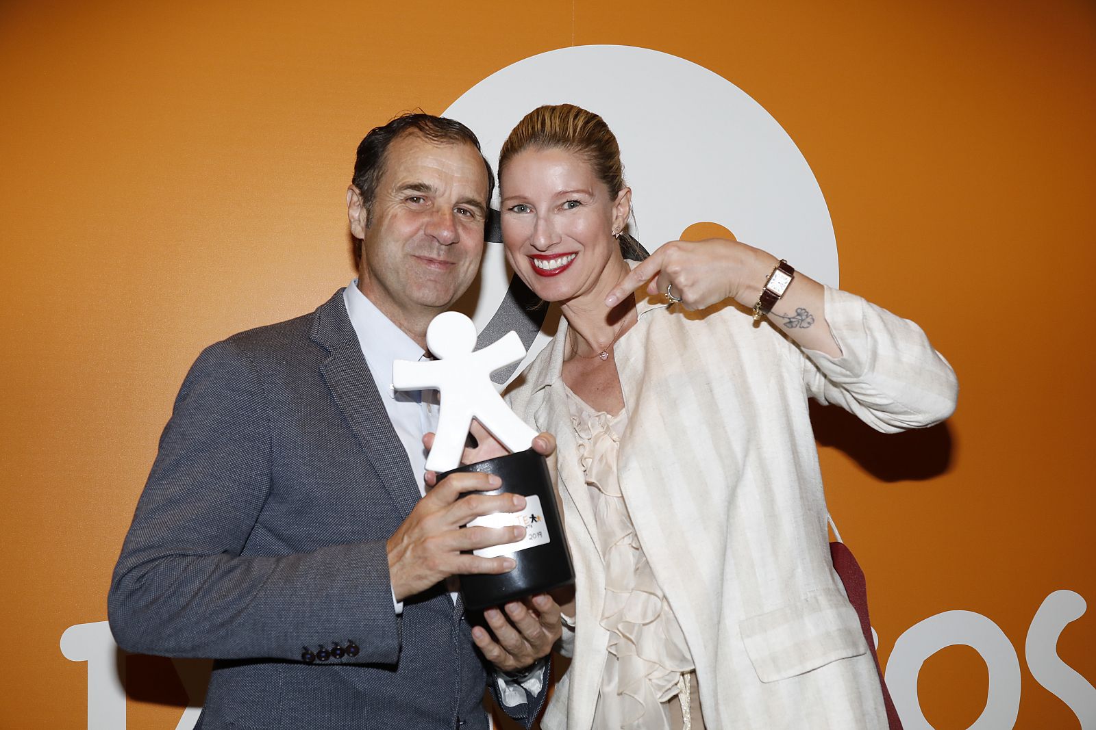 Premios Inocente, Anne Igartiburu y José Velasco