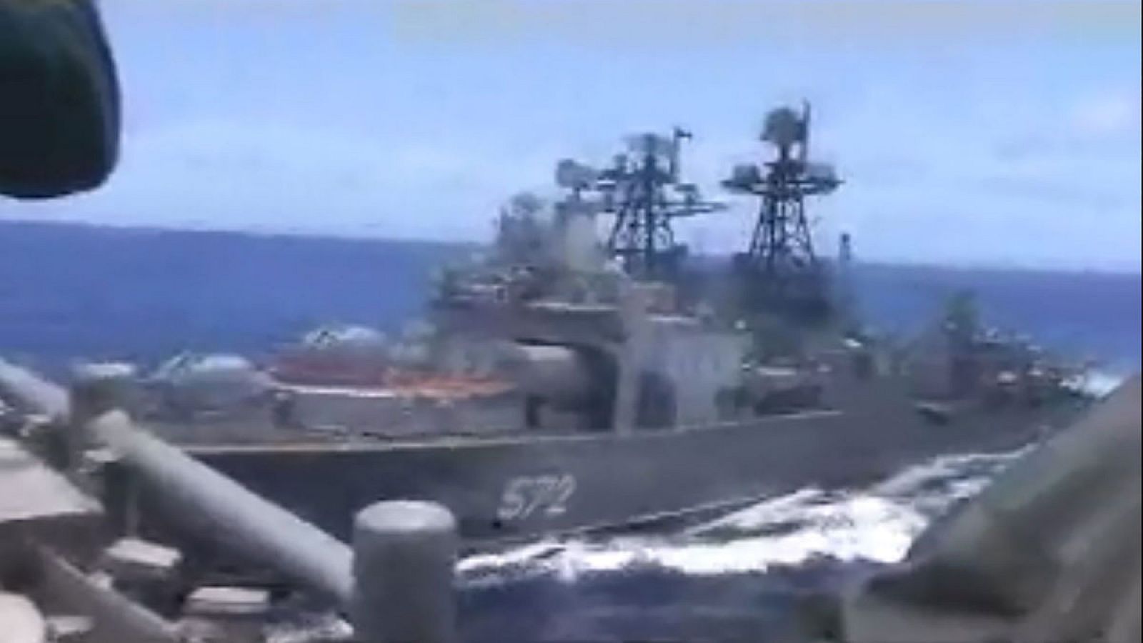 Un buque estadounidense y otro ruso a punto de colisionar debido a "una maniobra peligrosa"