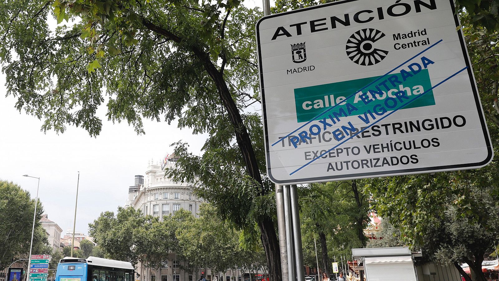 Iniciativas como Madrid Central restringen la entrada de los vehículos más contaminantes al centro de las grandes ciudades.