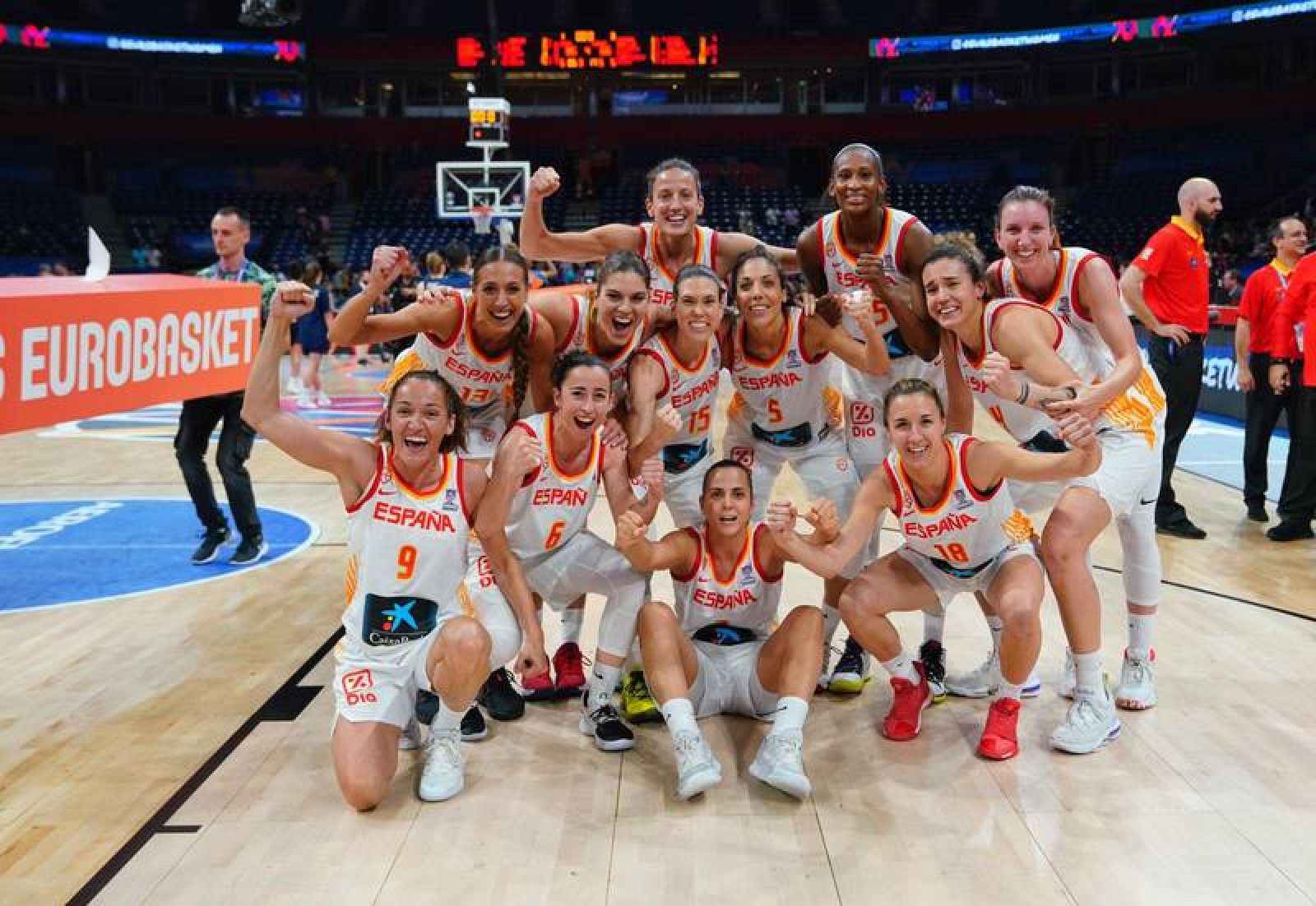 desarrollo de alfiler Pavimentación Eurobasket 2019 | El triunfo de España en el Eurobasket 2019, emitido en La  1, partido más visto de la historia del baloncesto femenino - RTVE.es