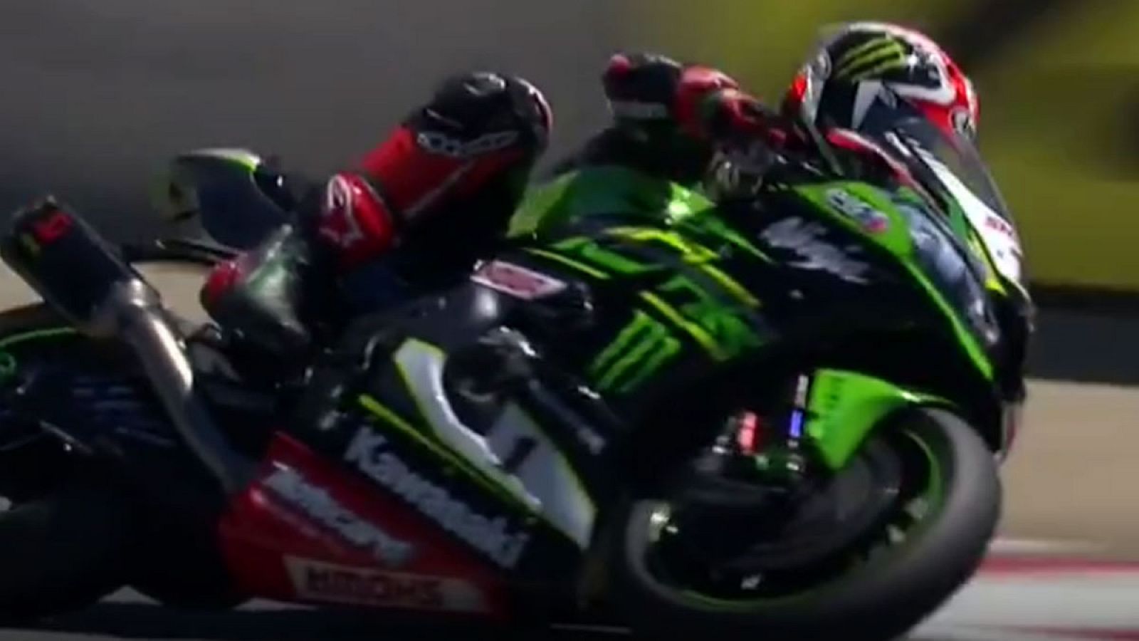 El británico Jonathan Rea (Kawasaki Racing Team WorldSBK) durante la carrera del sábado 13 de julio de 2019.