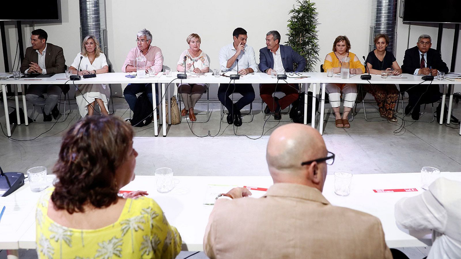 Pedro Sánchez se ha reunido con plataformas contra la despoblación