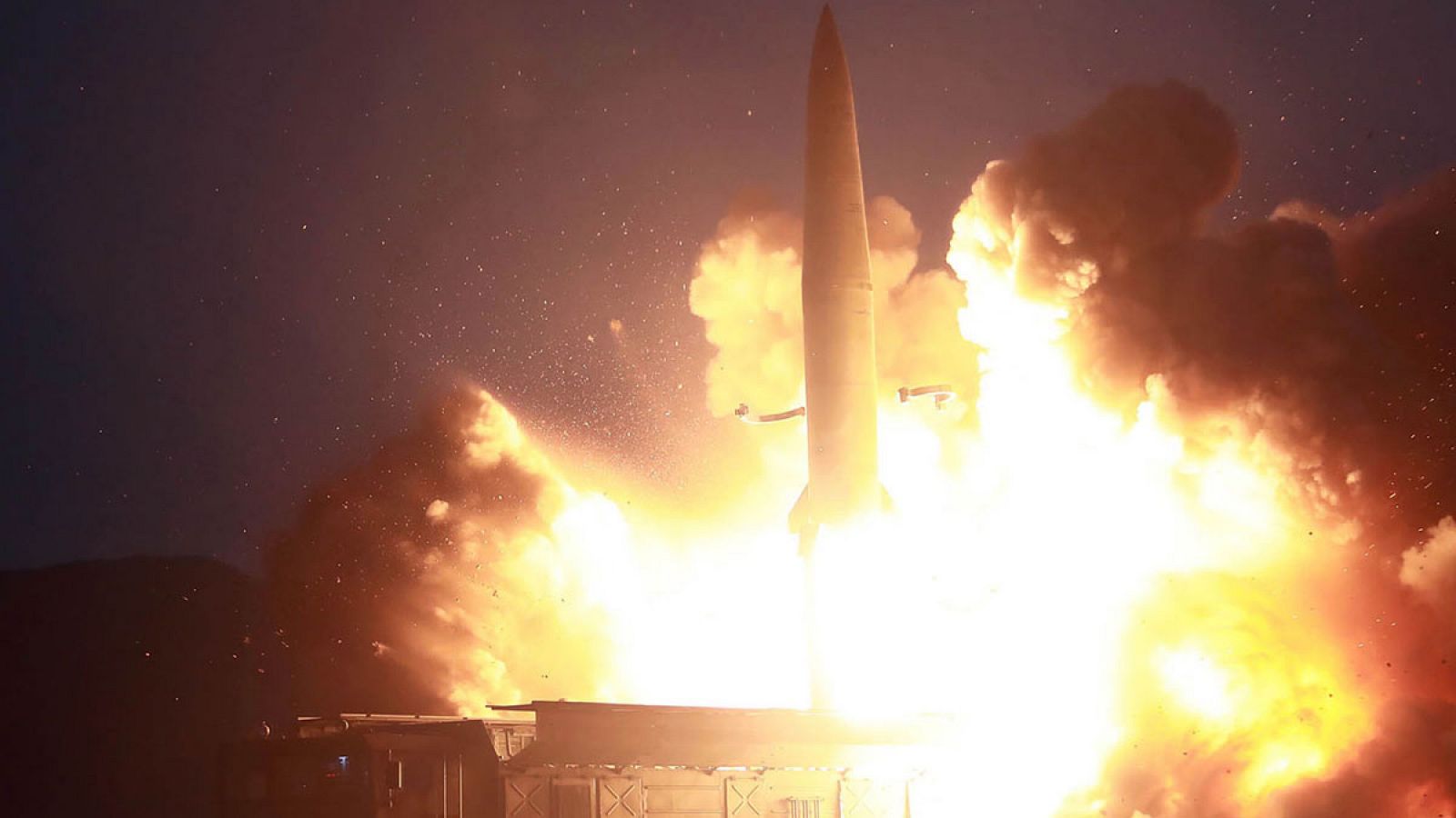 Imagen de archivo del lanzamiento de un misil norcoreano.