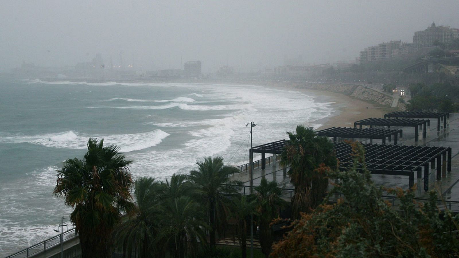 En 2100, el nivel del mar en el Mediterráneo subirá un metro y la temperatura cuatro grados