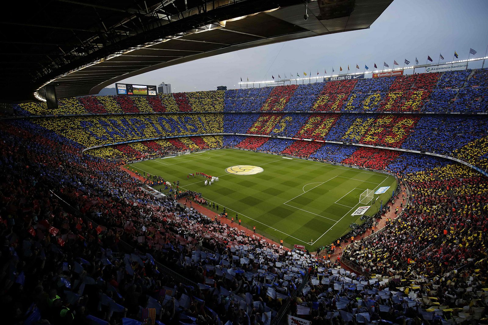 El Camp Nou en un Clásico de 2018