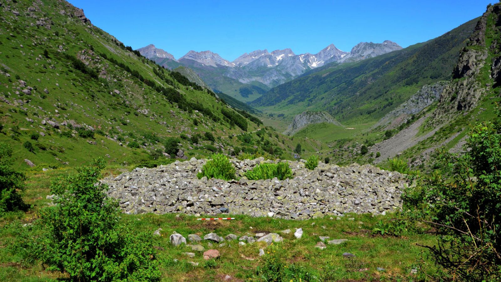 Fotografía facilitada por el CSIC que muestra el conjunto megalítico, el de mayor altitud en el Pirineo.