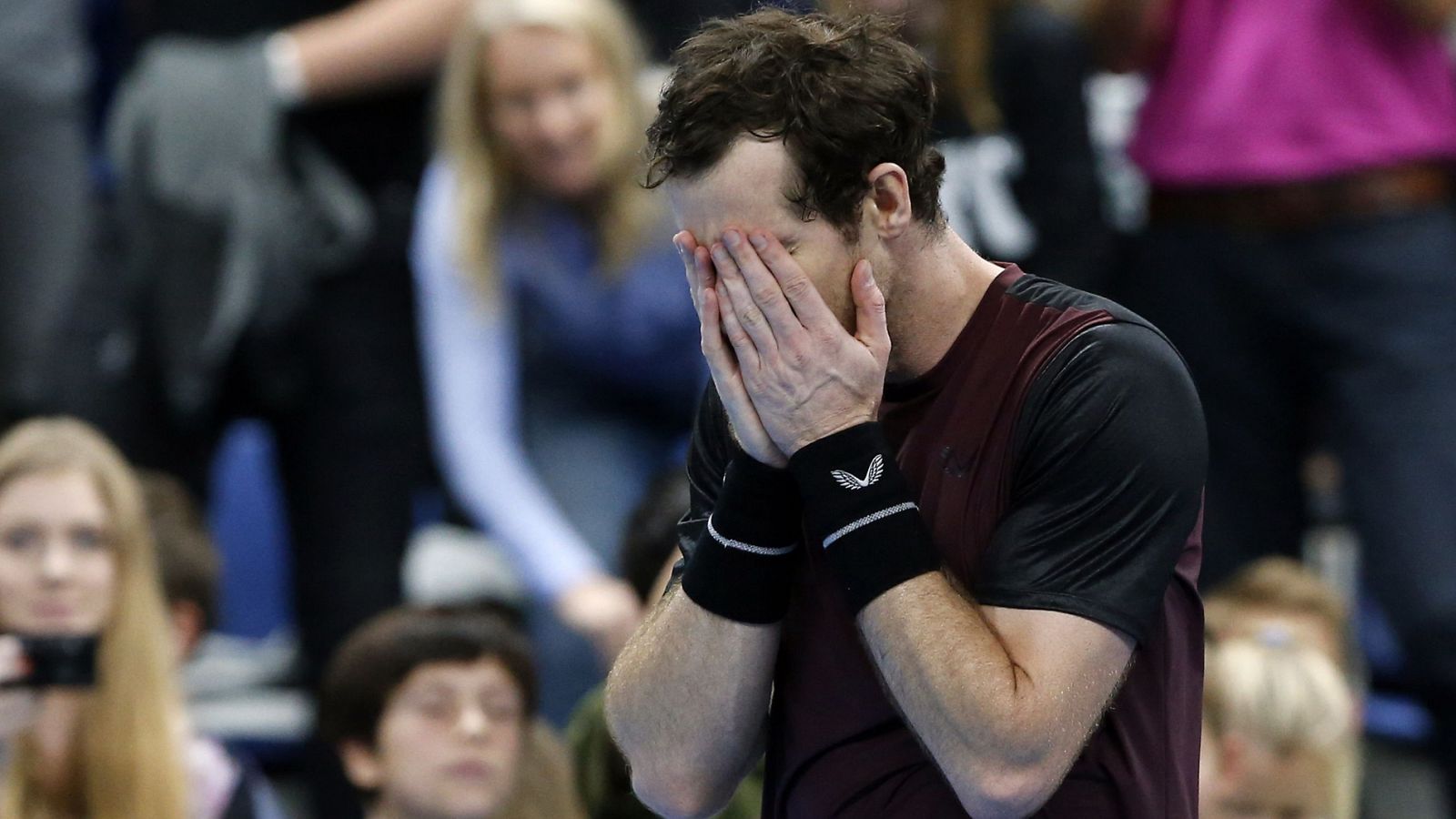 Andy Murray, emocionado tras su victoria en Amberes.