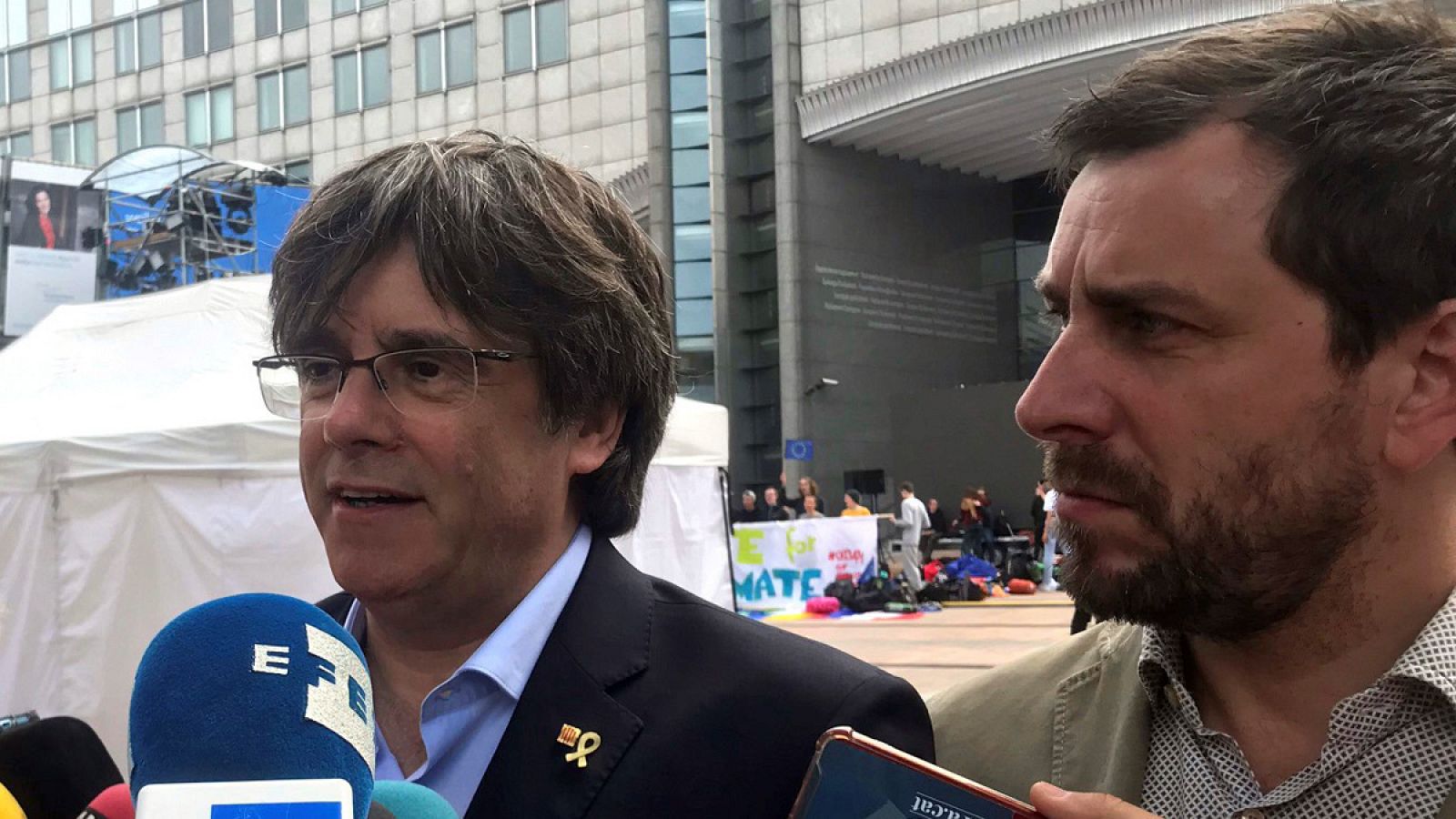 Carles Puigdemont junto a Toni Comín