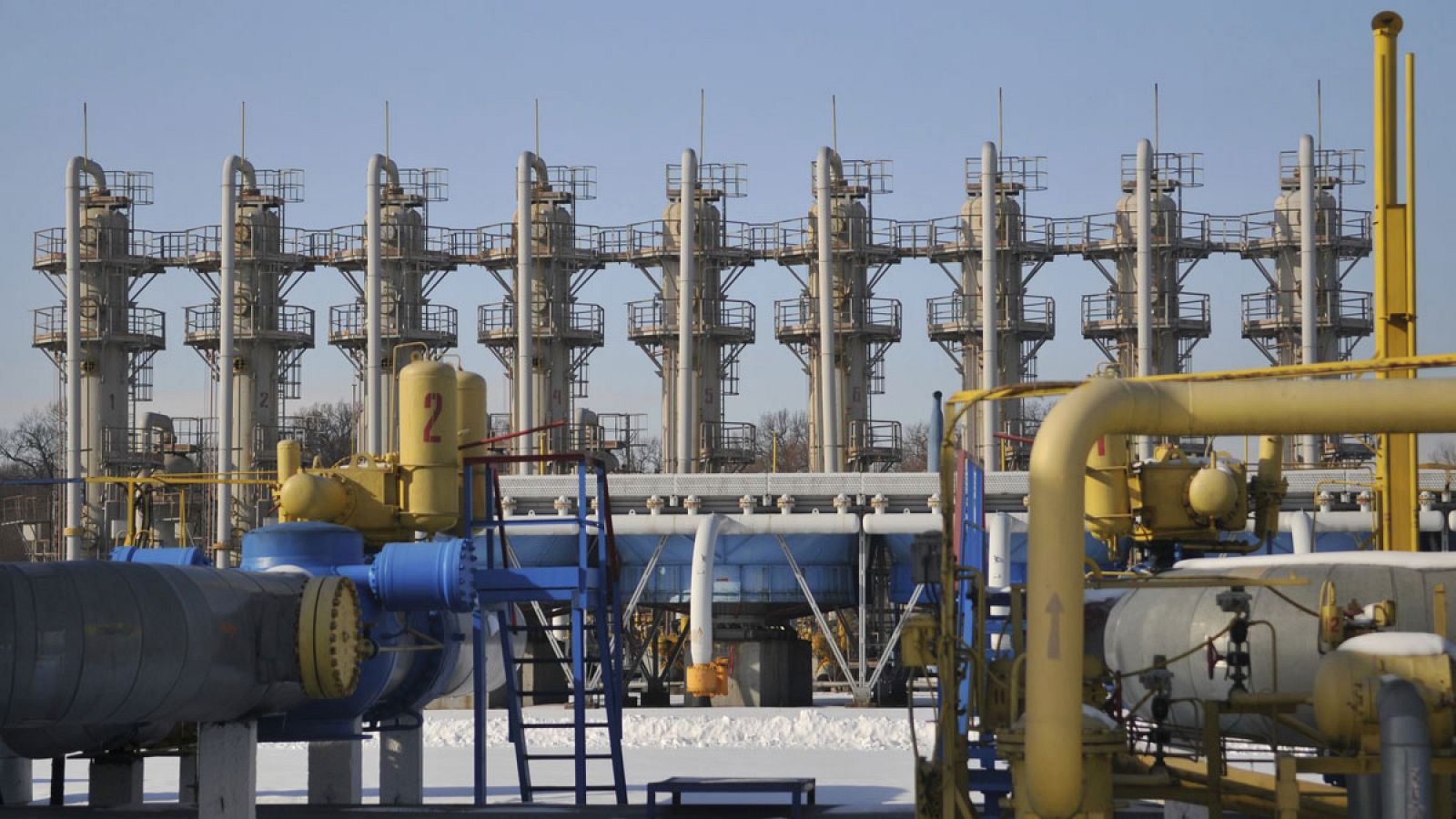 Instalaciones de gas natural cerca de la ciudad ucraniana de Stryi
