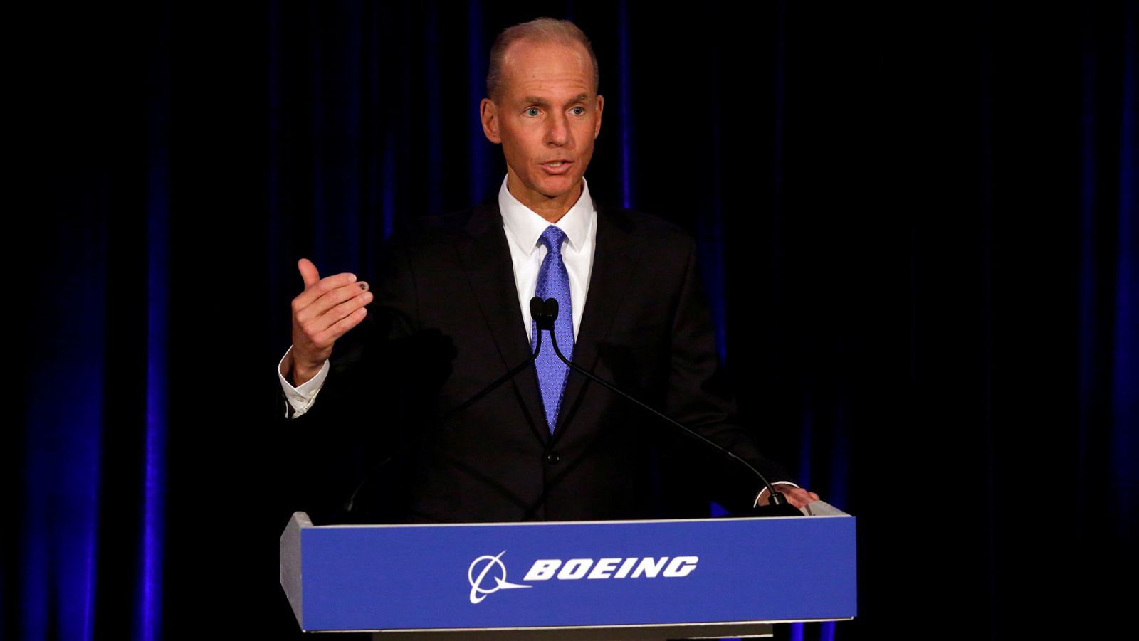Dennis Muilenburg, hasta ahora consejero delegado de Boeing, será sustituido por el actual presidente, David L. Calhoun.